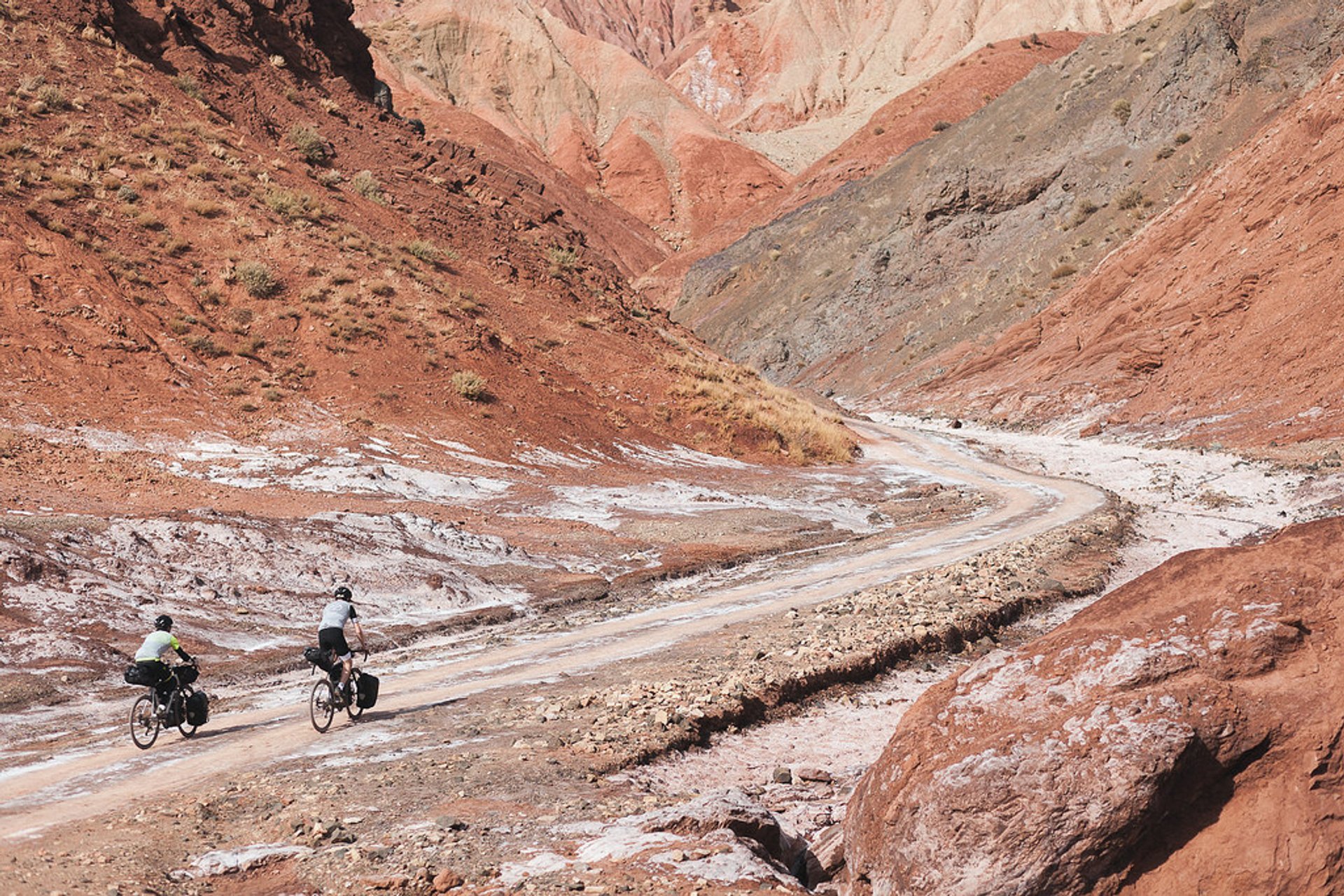 Ciclismo de montaña en las montañas del Atlas