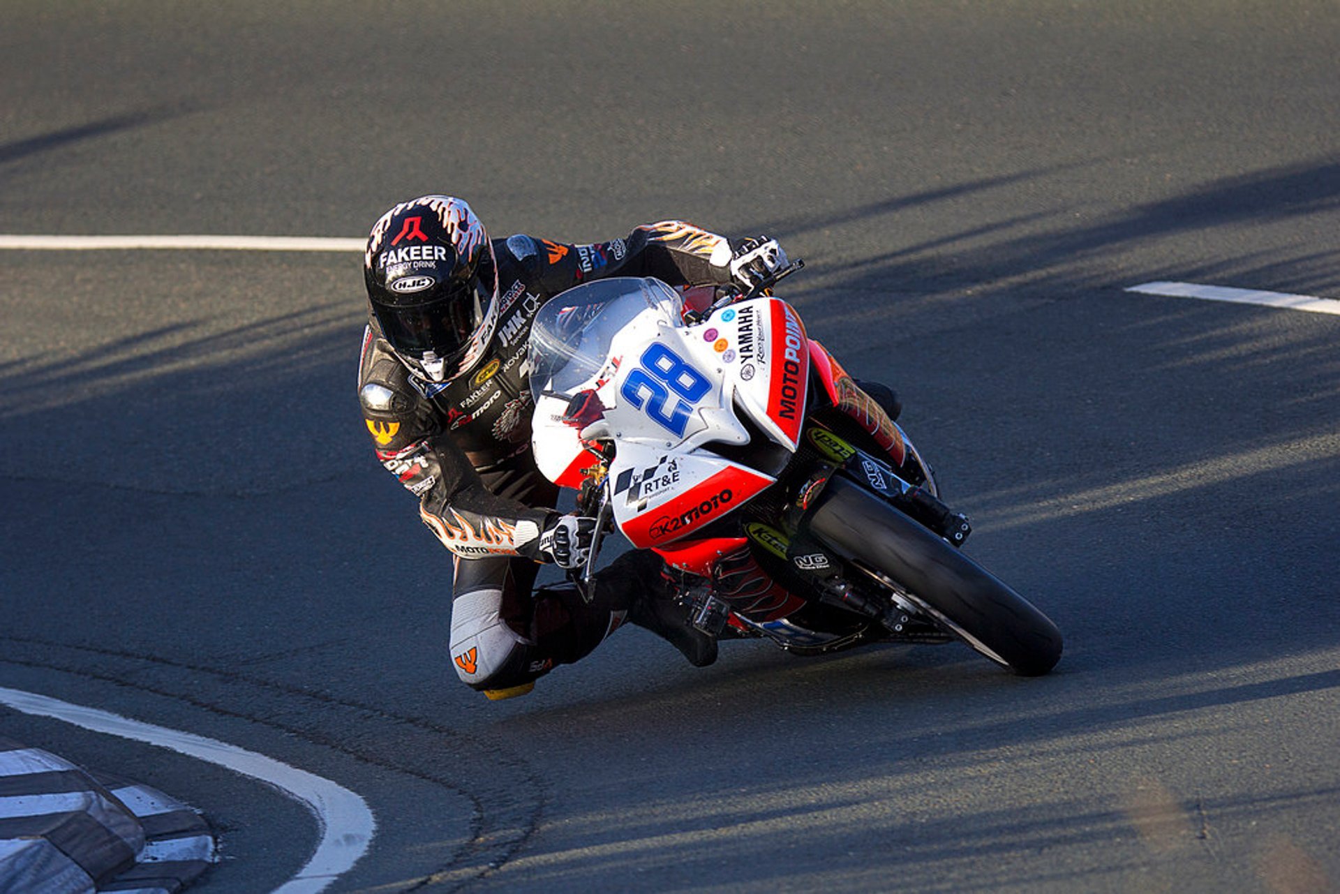 Britânico morre durante tradicional corrida de motos na Ilha de Man, motor