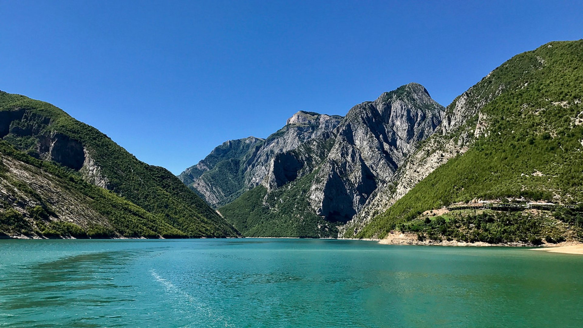 Trekking de Valbona para Theth