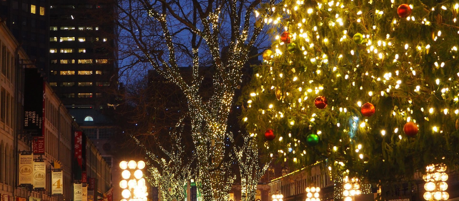 Faneuil Hall Christmas Tree Lighting 2022 Christmas Lights 2022-2023 In Boston - Dates