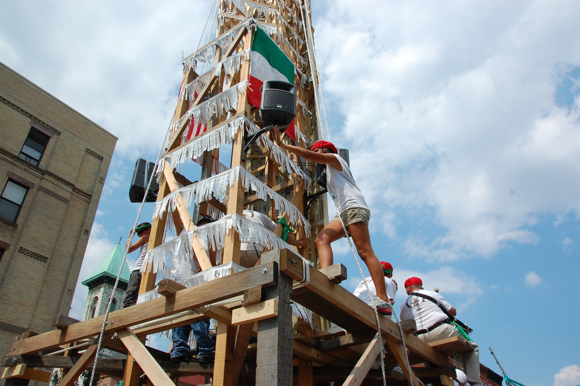 Festa do Giglio de East Harlem