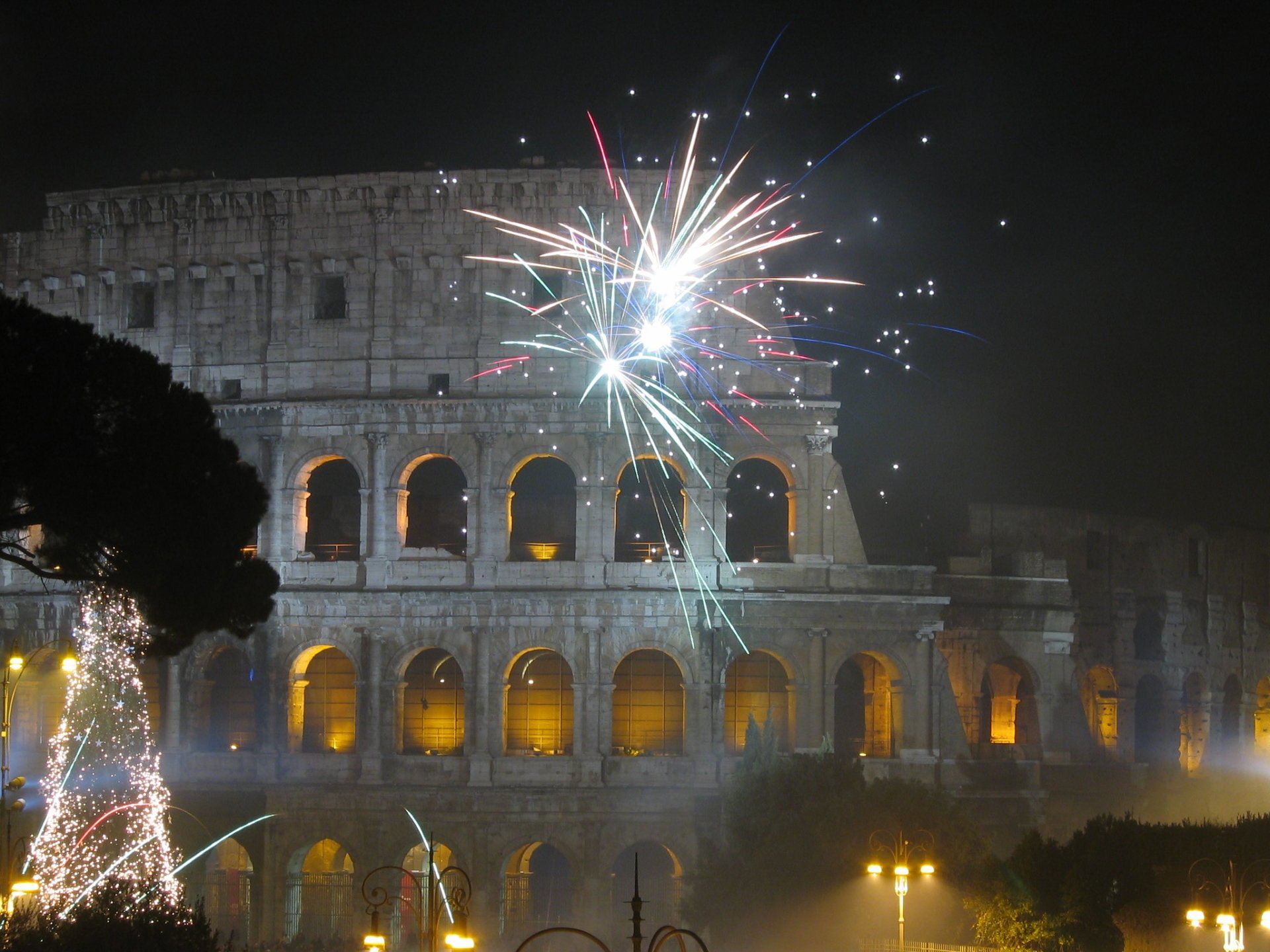 Véspera de Ano Novo e Ano Novo, Roma, 20232024