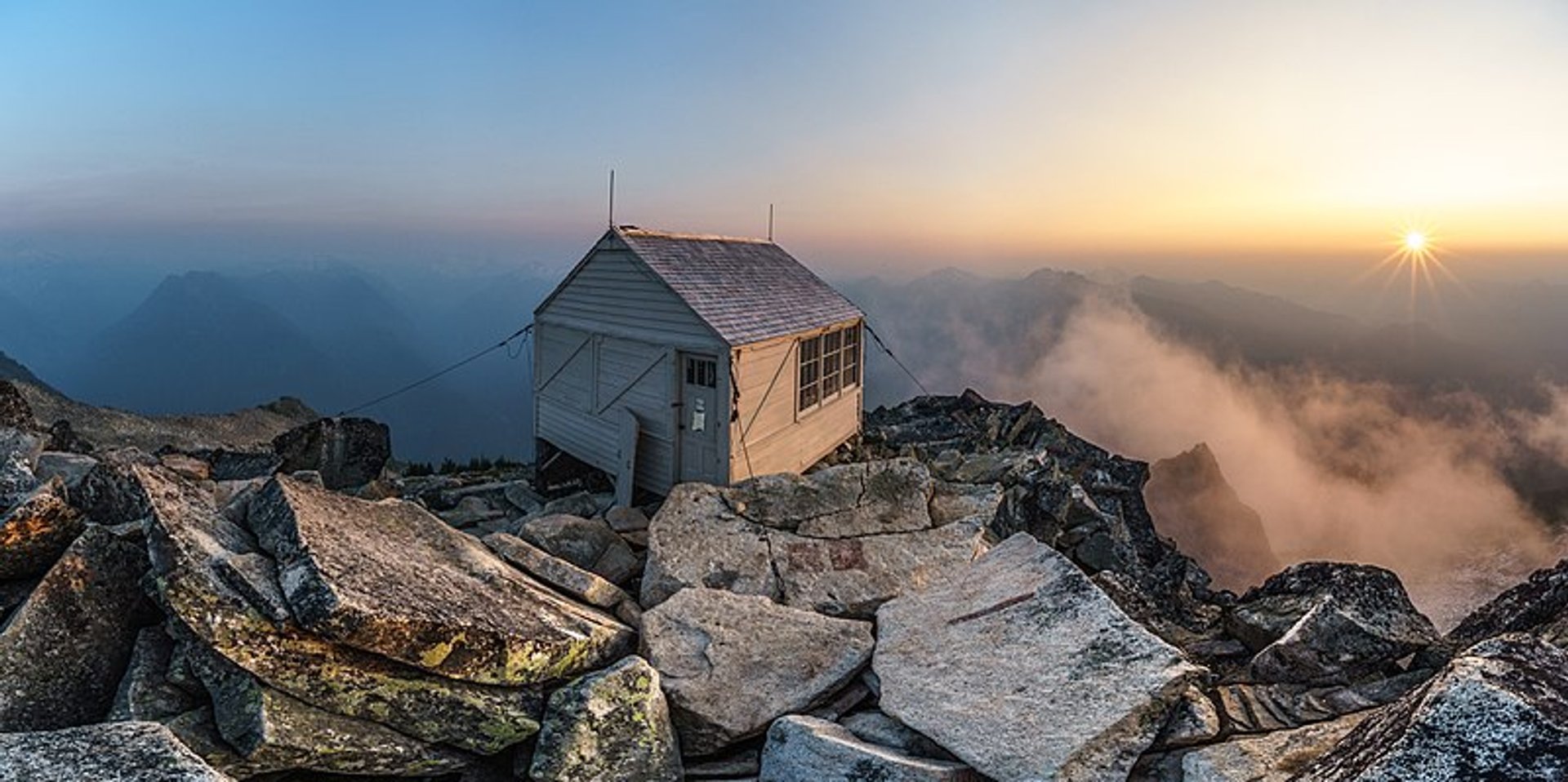 Hidden Lake Lookout