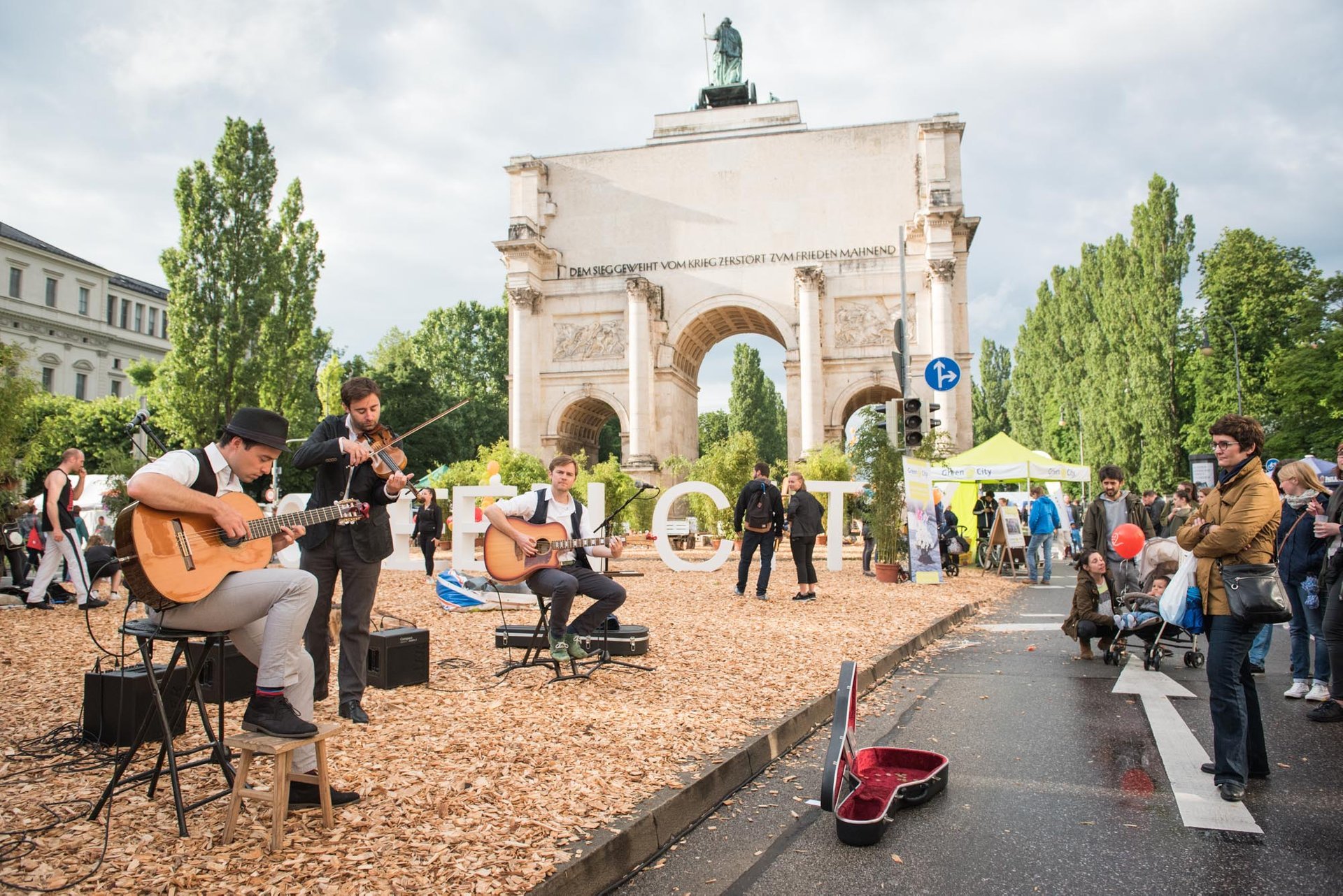 Μόναχο: Corso Leopold και Streetlife Festival