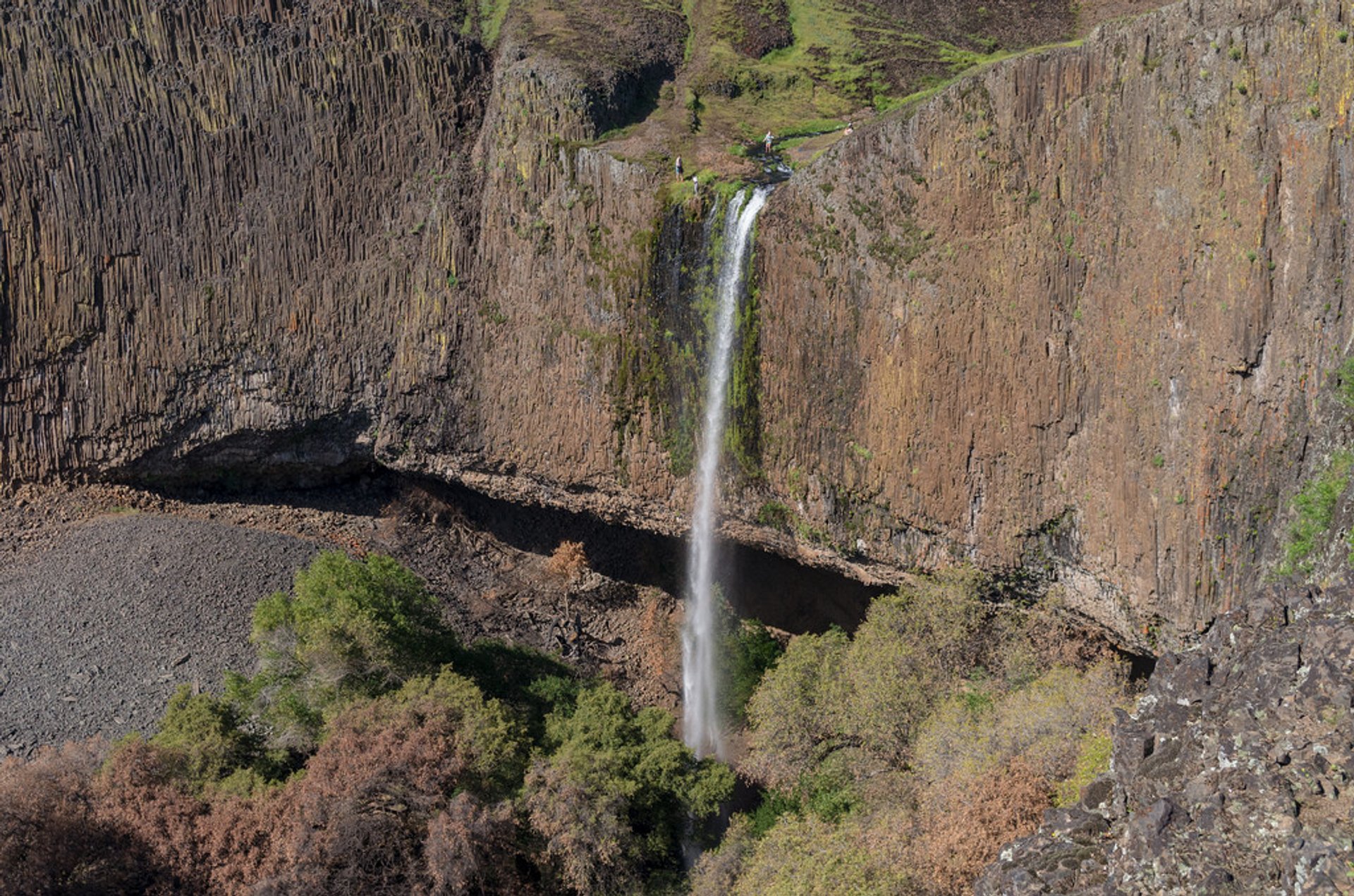 Phantom Falls