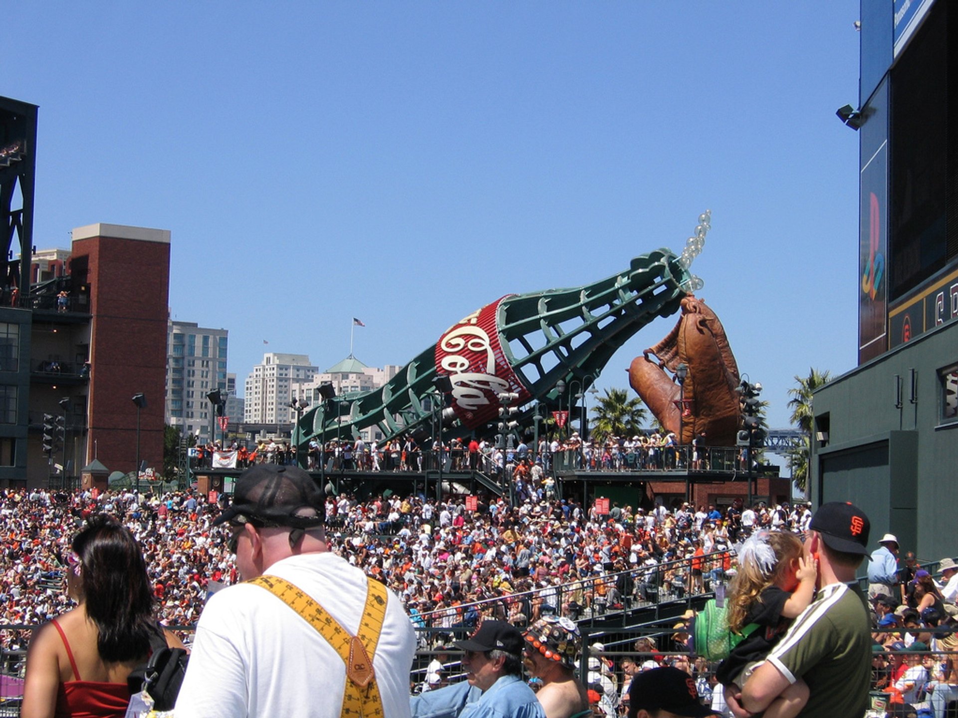 Parata del giorno di Santo Stupido (St. Stupid’s Day Parade)