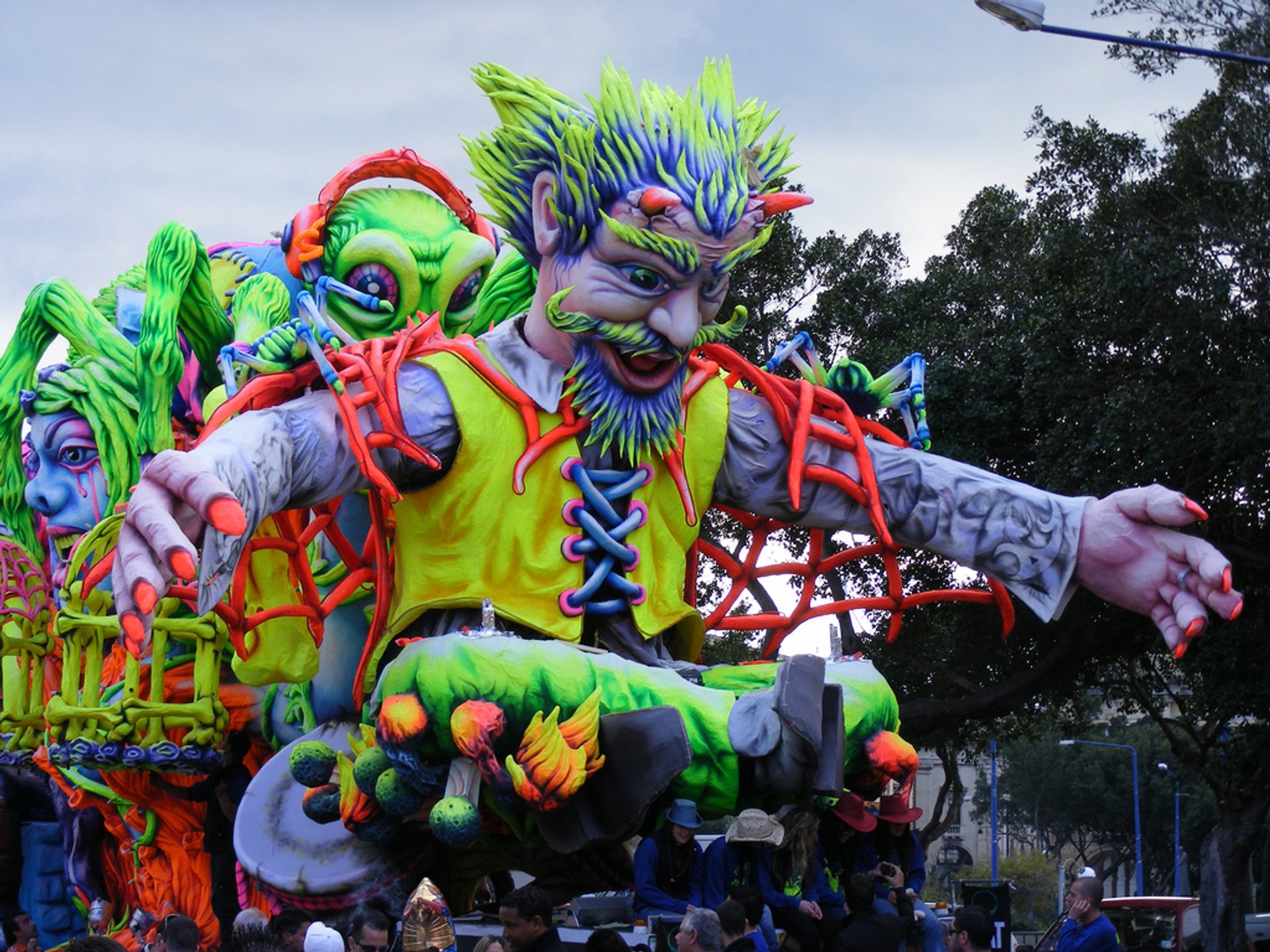 Malta Carnival 2024 Rove me