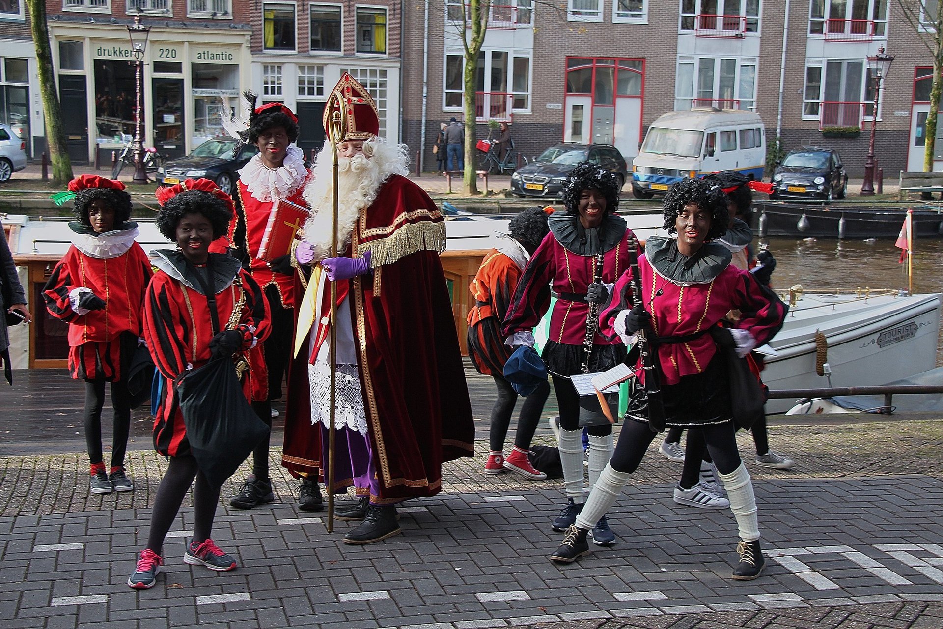 Sinterklaas Ankunft Parade in Amsterdam