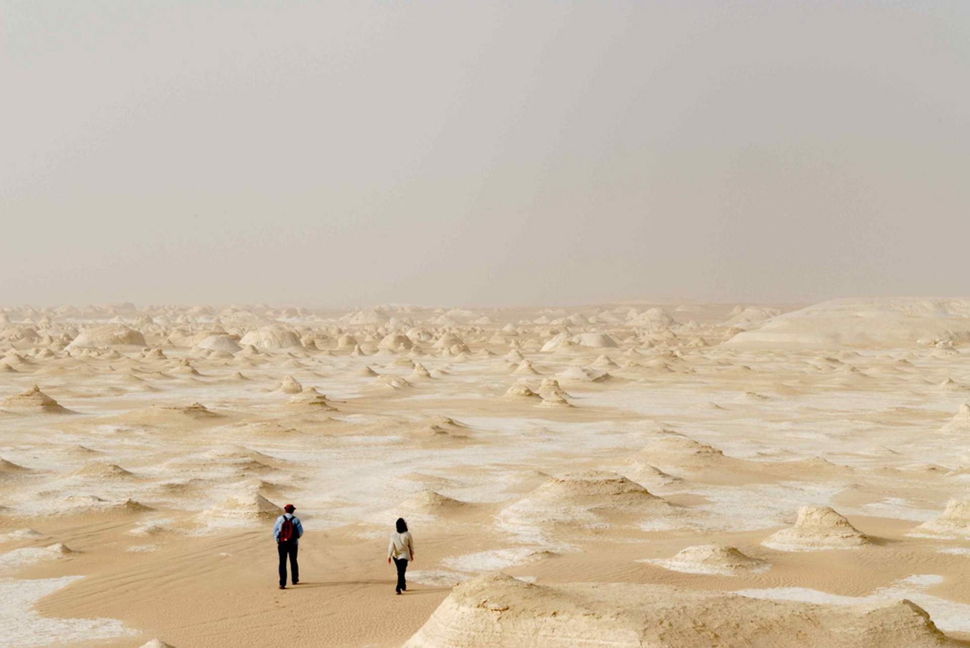 Trekking en el desierto del Sahara