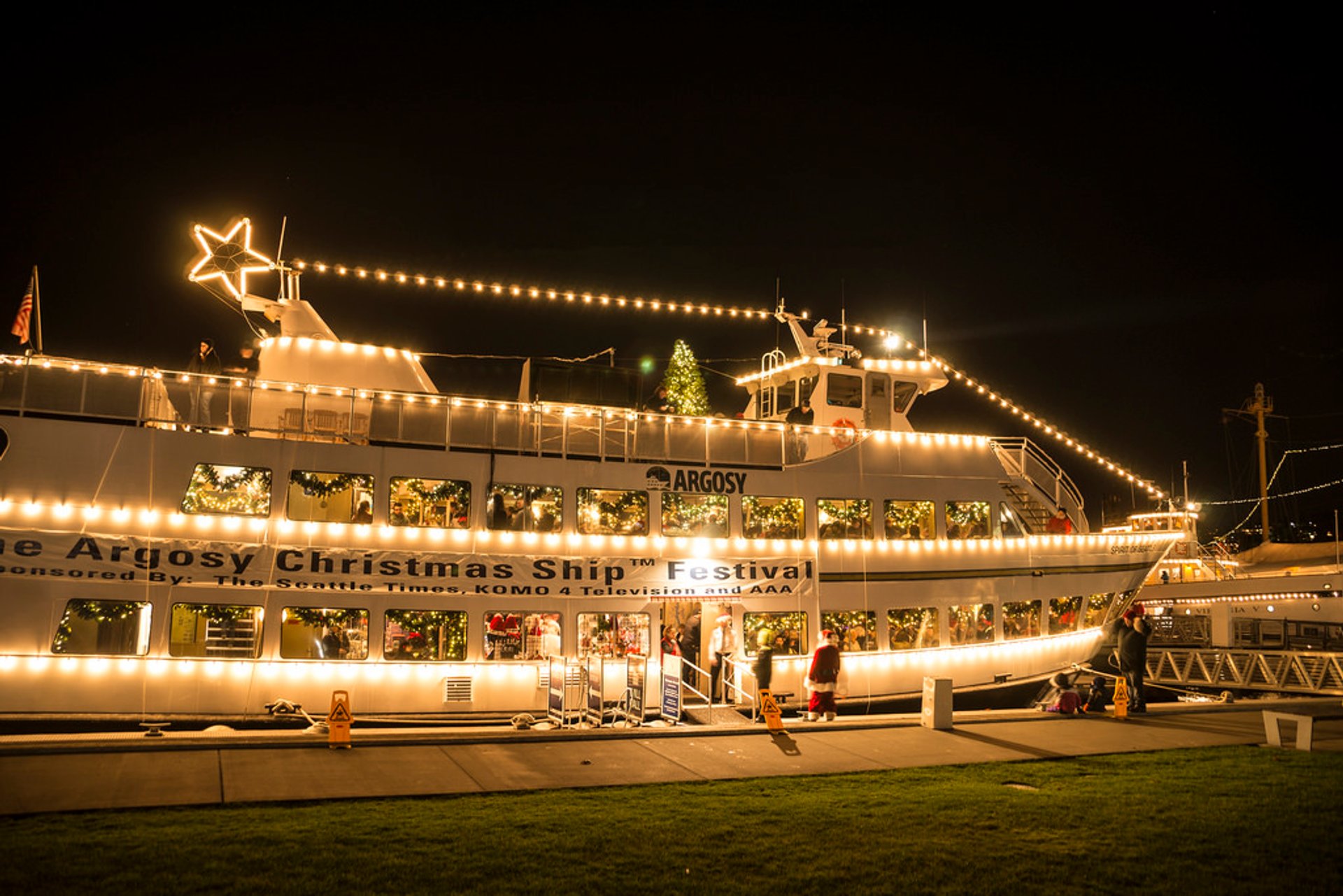 Flights Seattle To Sacramenot Christmas Eve 2022 Christmas Ship Festival 2022 In Seattle - Dates