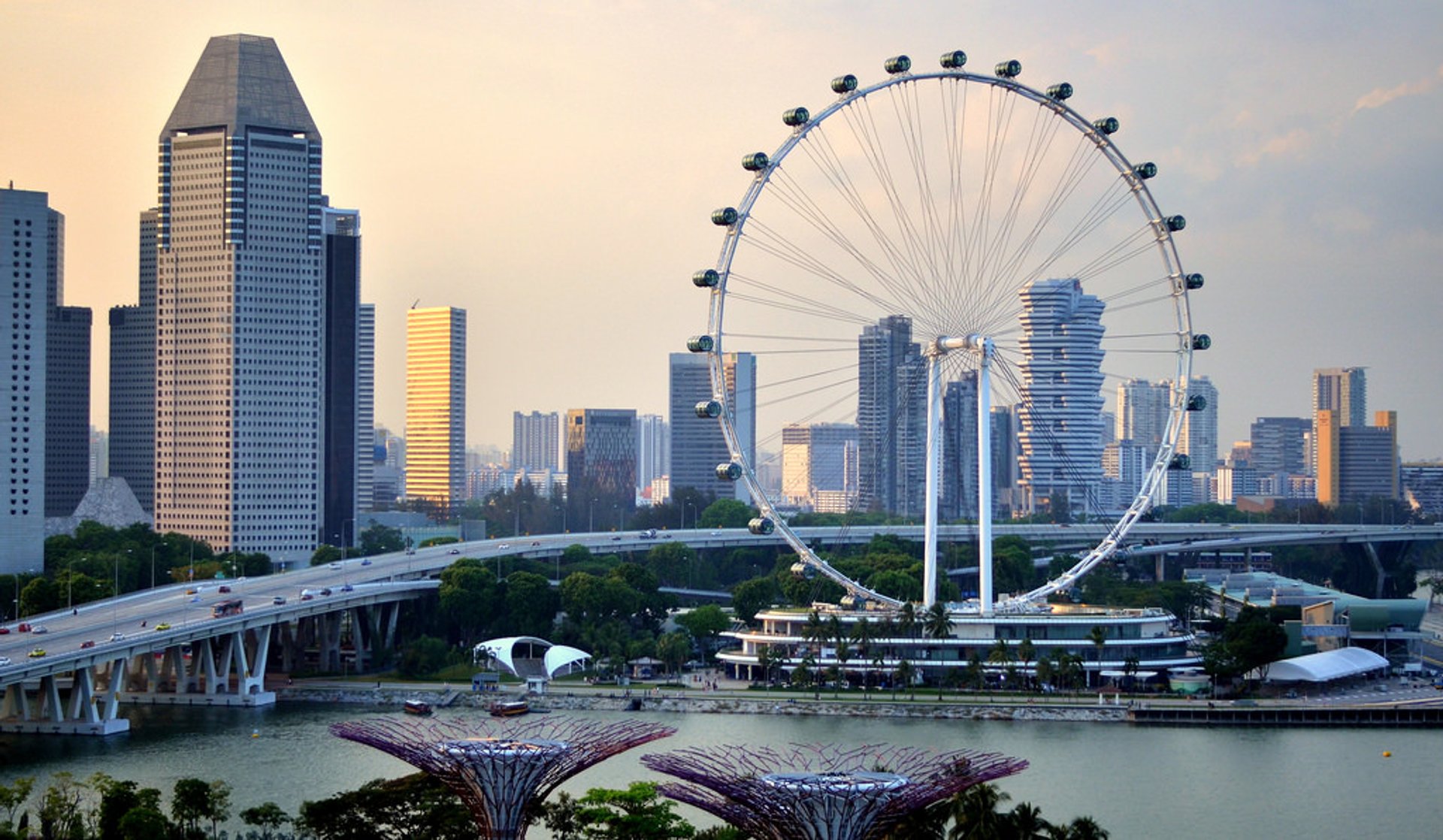 Singapore Flyer Images