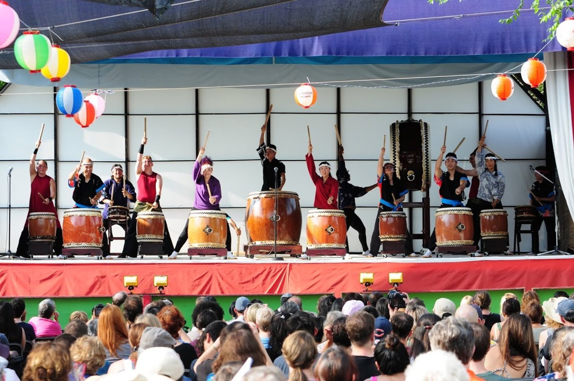 Festival de Feriado de Ginza