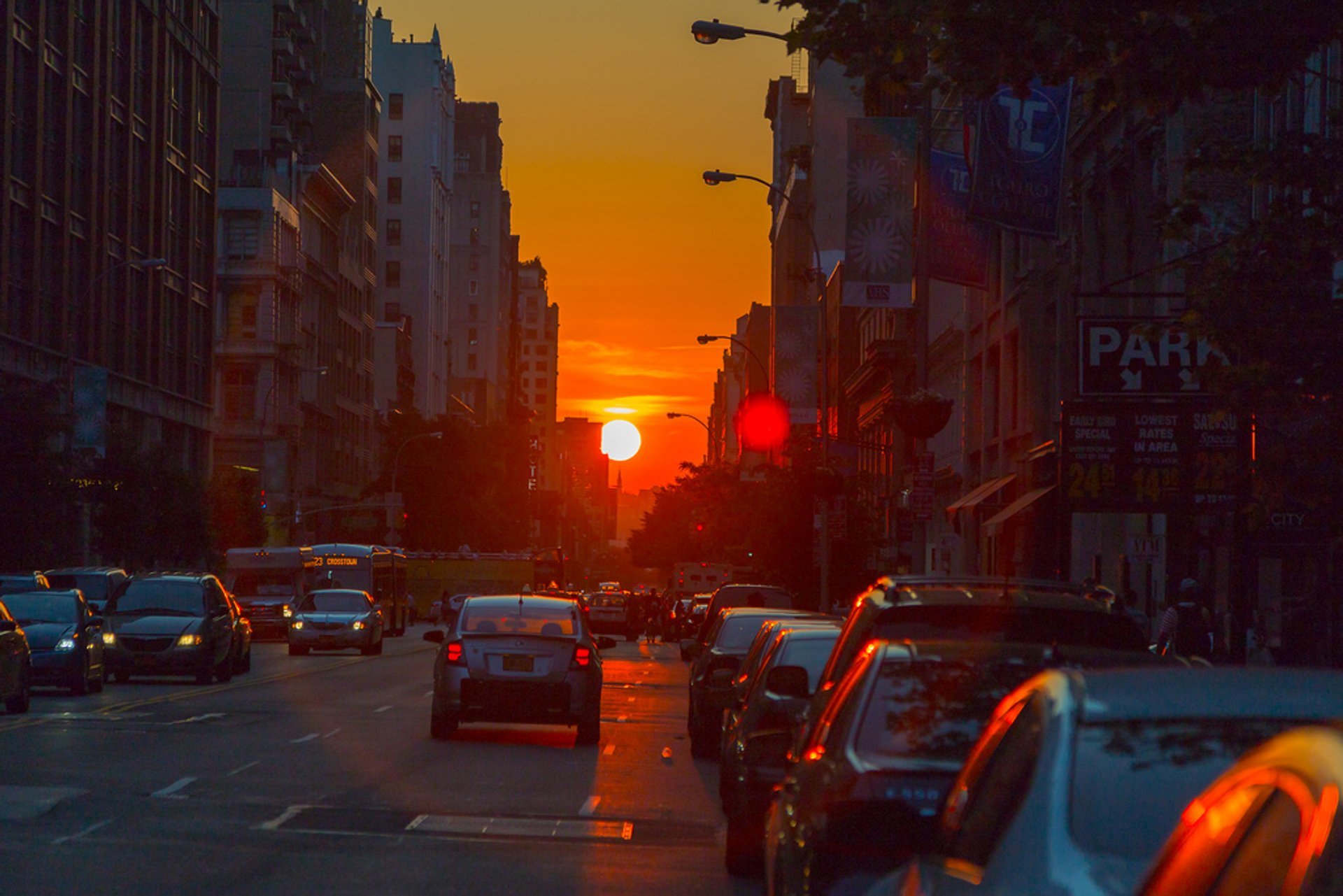 Manhattanhenge 2024 in New York Dates