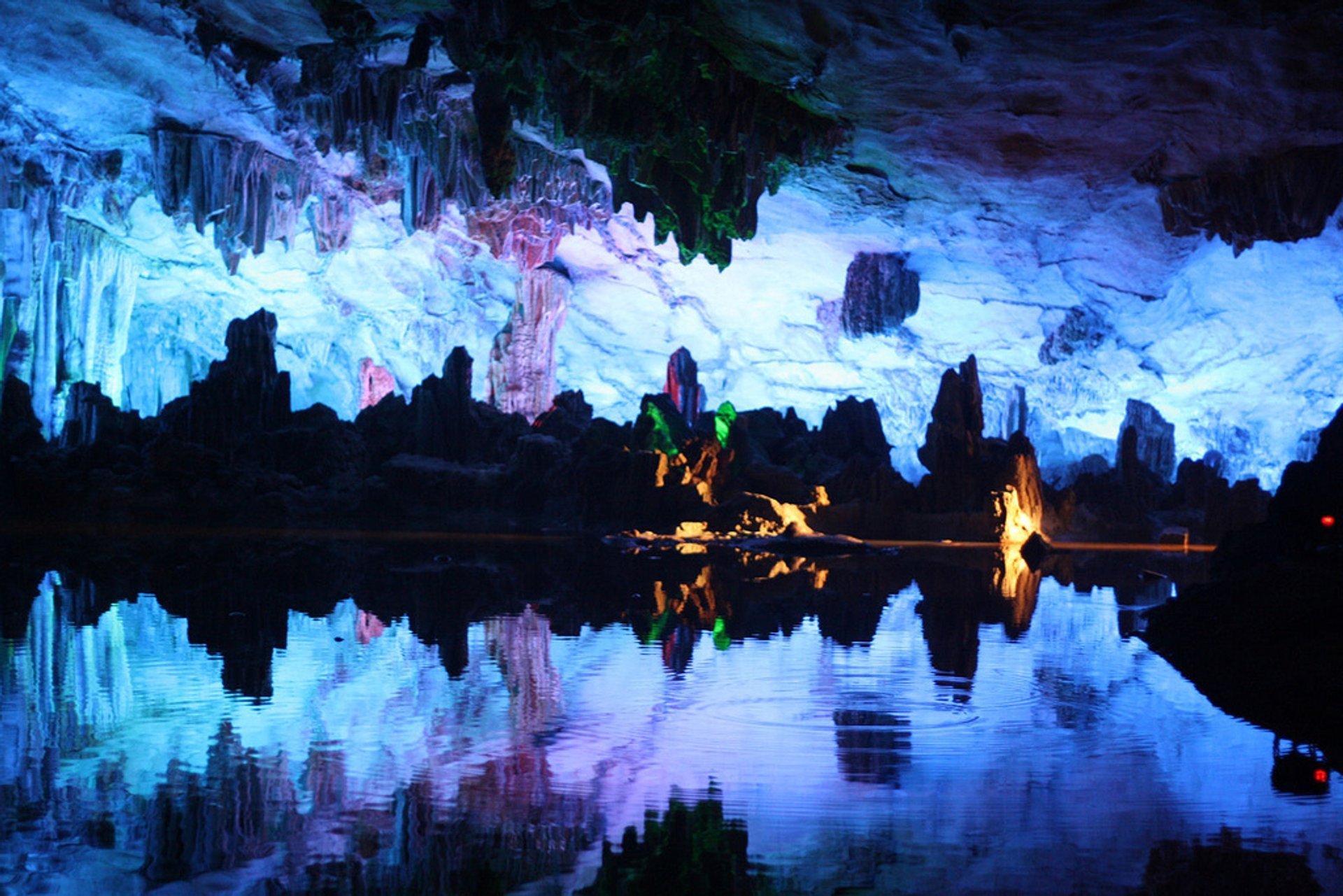 Caverna de flúor de junco