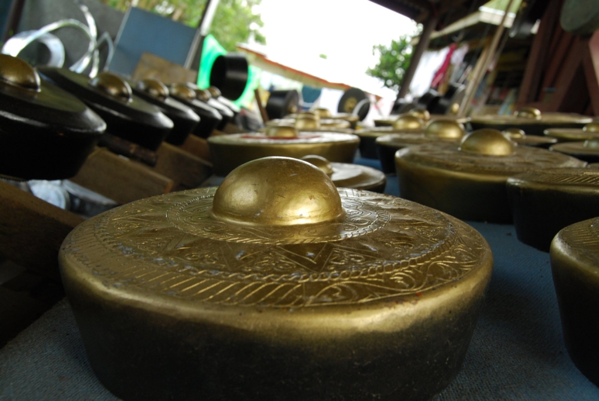 Fabricação de gongo em Sabah & Matunggong Gong Festival