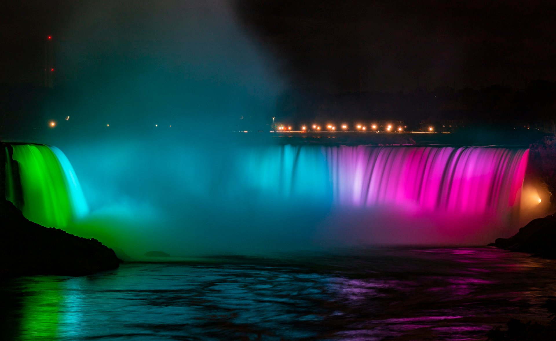 Feux d'artifice, défilés et événements du 4 juillet aux chutes du Niagara