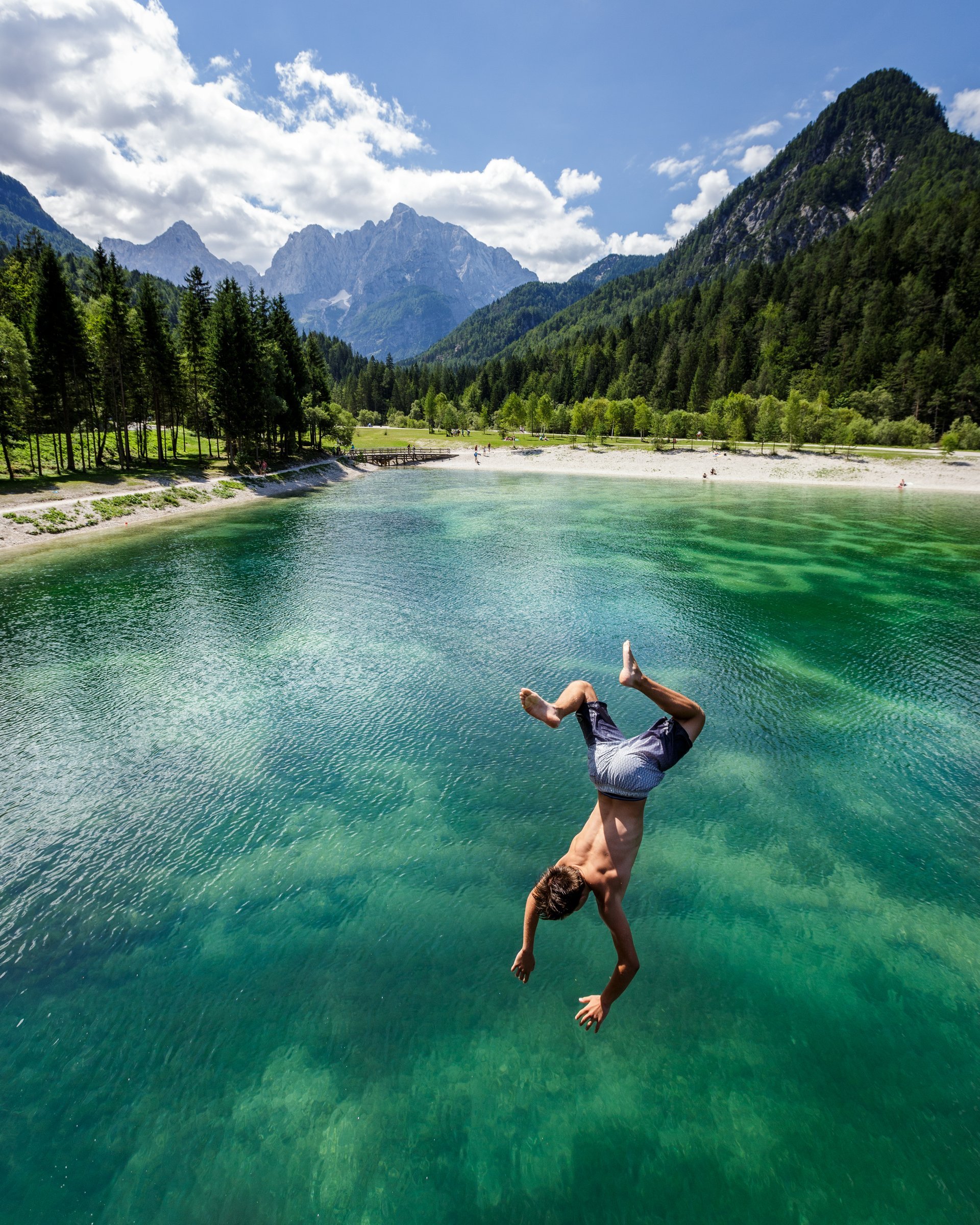 Nuoto in laghi di Bled e Bohini