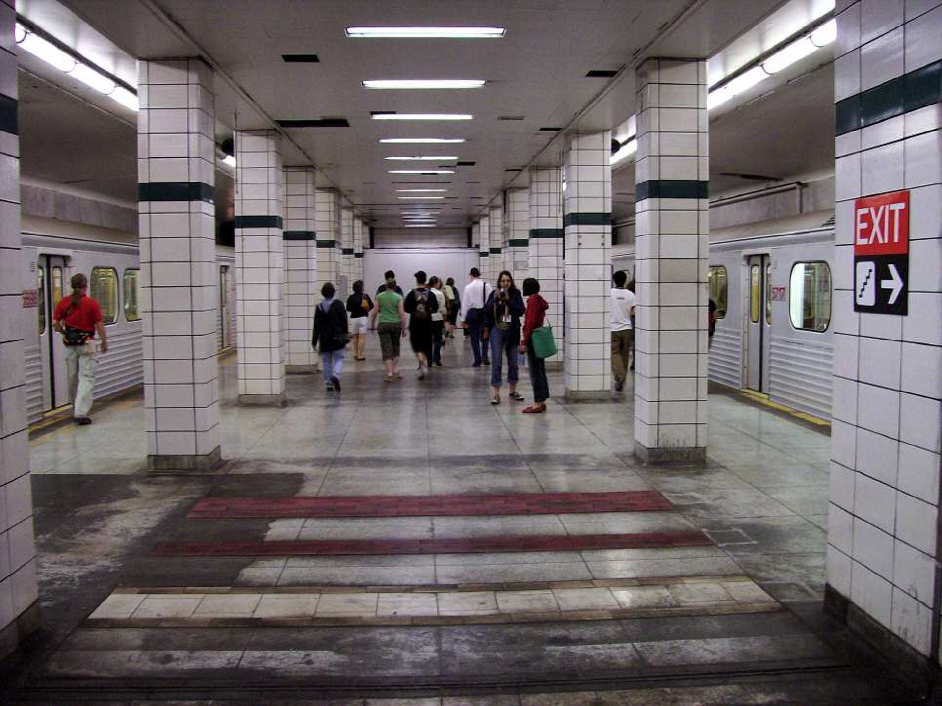 Lower Bay Station