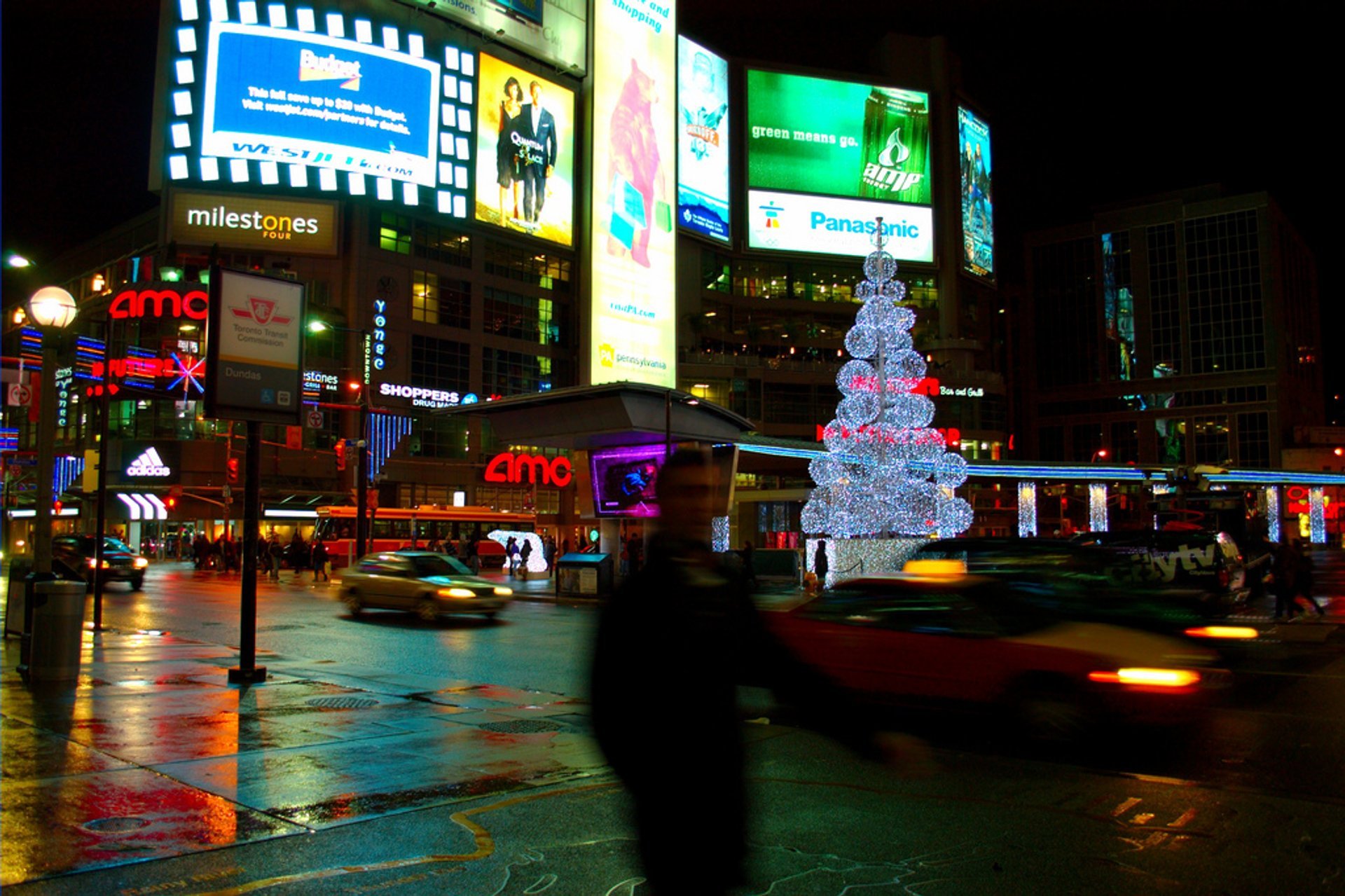 Christmas Lights 20242025 in Toronto Dates