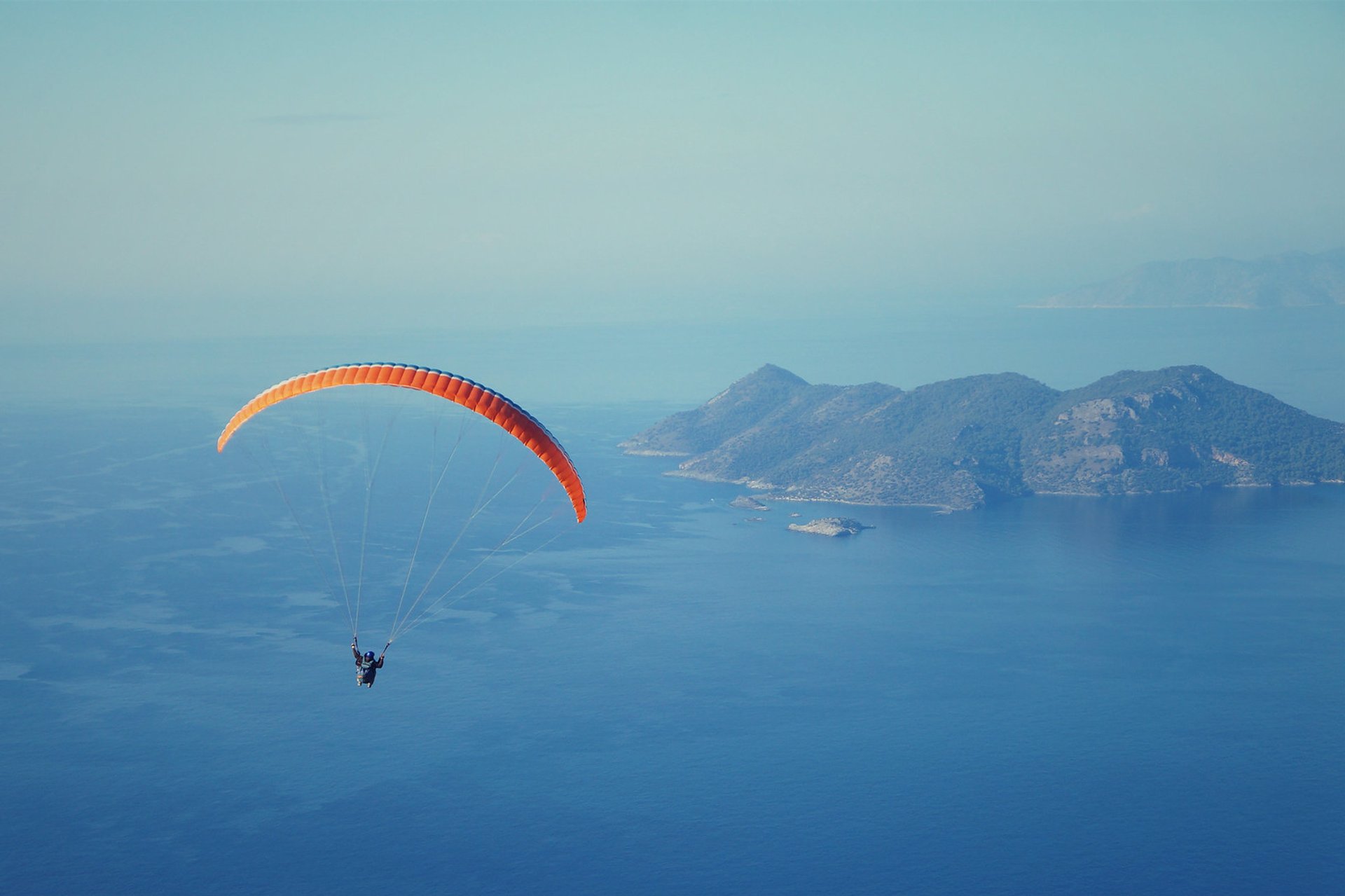 Paragliding