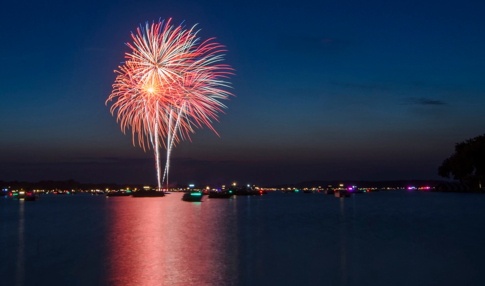 Lake Minnetonka 4th of July en Excelsior