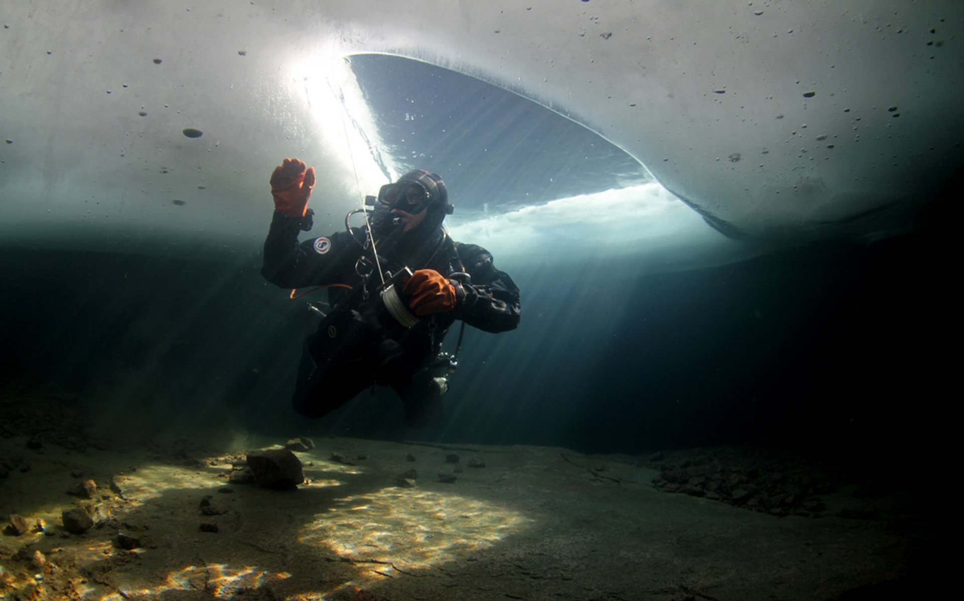 Plongée dans la glace