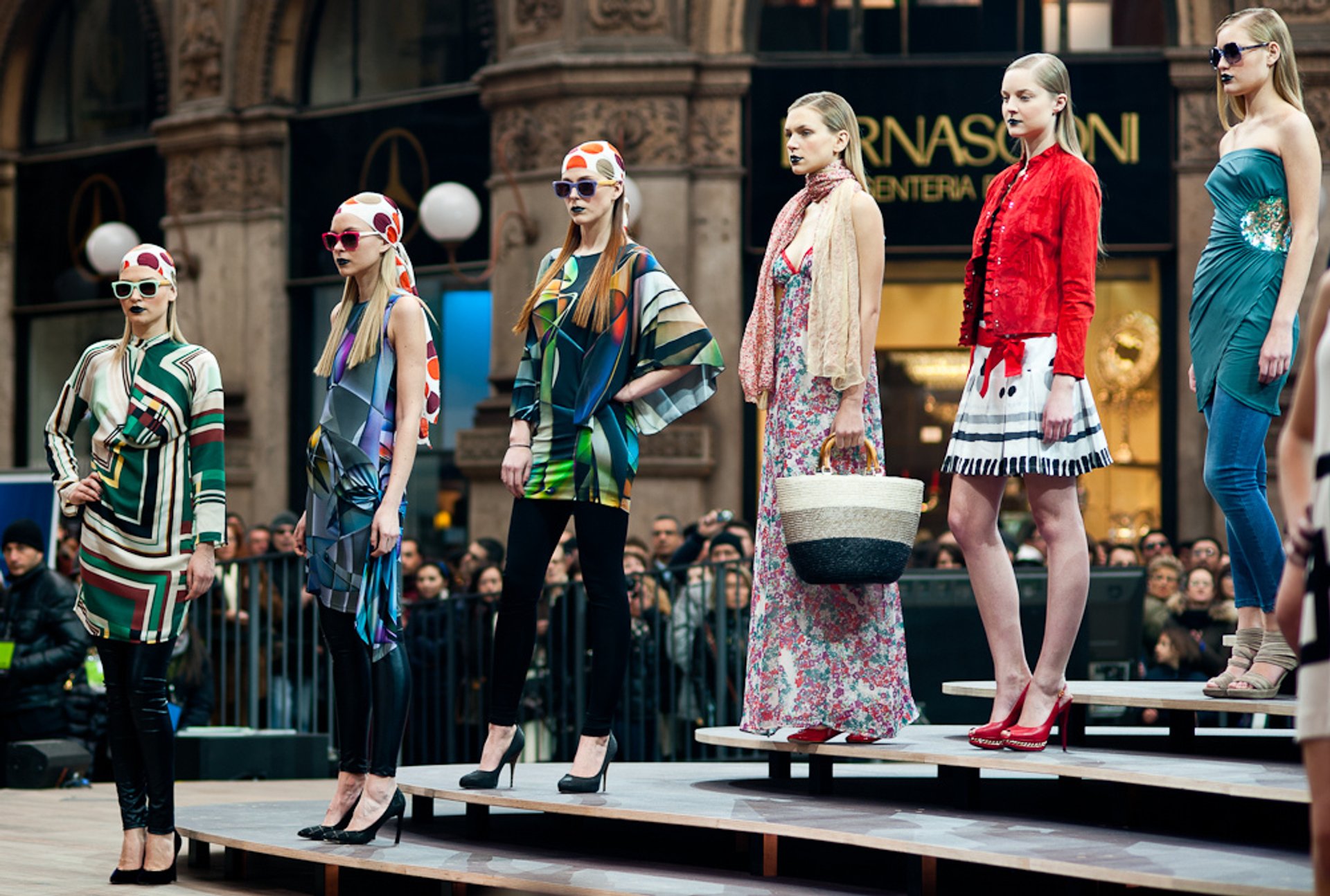 Mail nder Frauen Fashion Week 2024 In Mailand Rove me