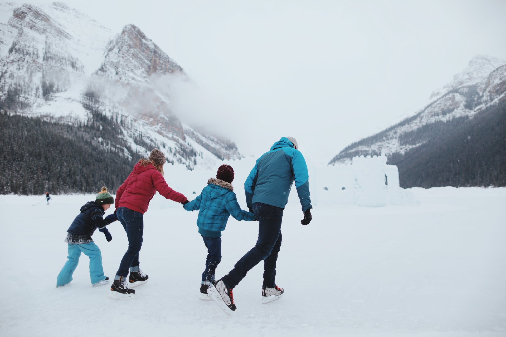 Patinar en el lago Louise