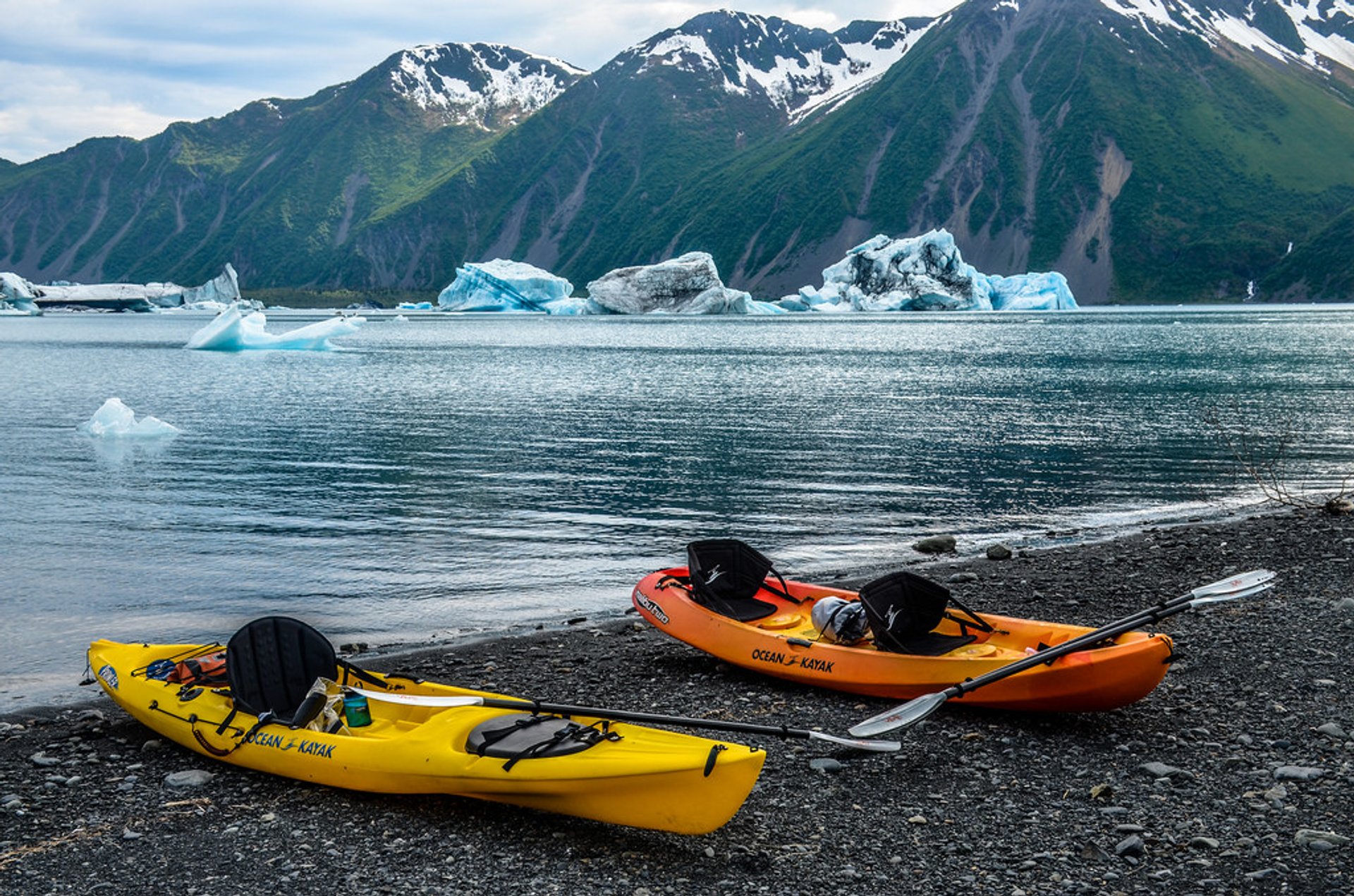 Kayak en los fiordos de Kenai