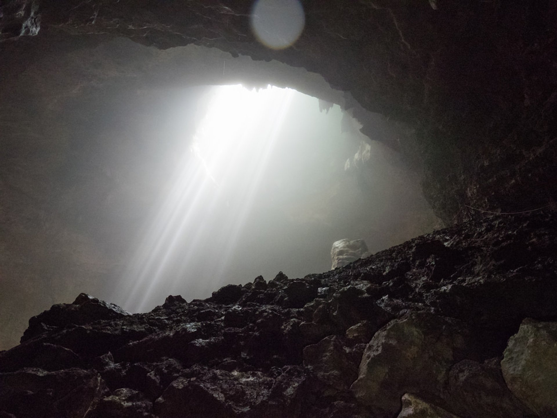 Luce del cielo (Grotta di Jomblang)