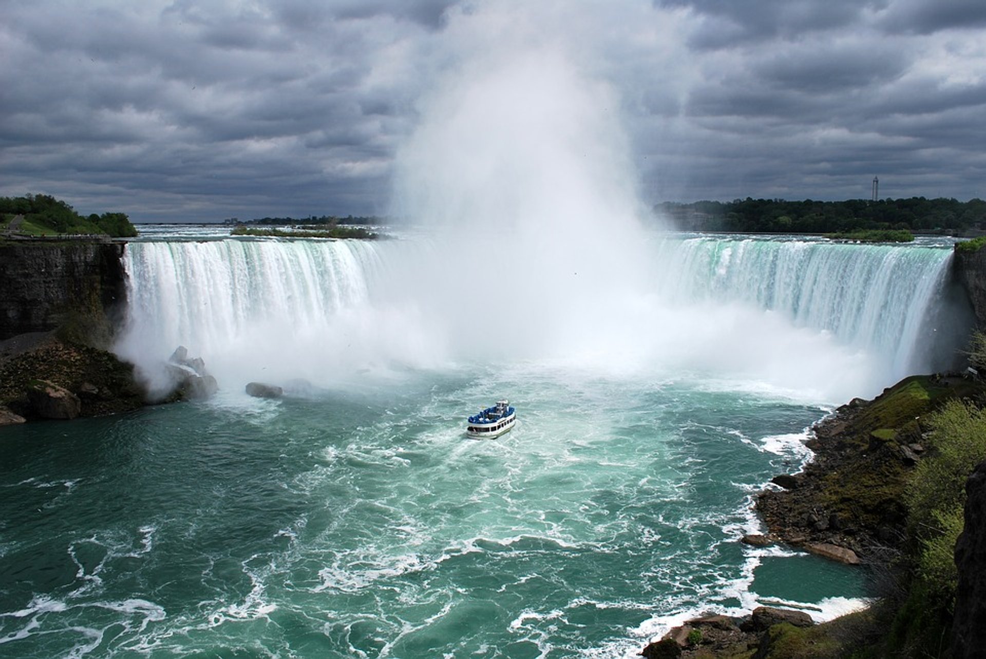 Cruceros en barco "Maid of the Mist"