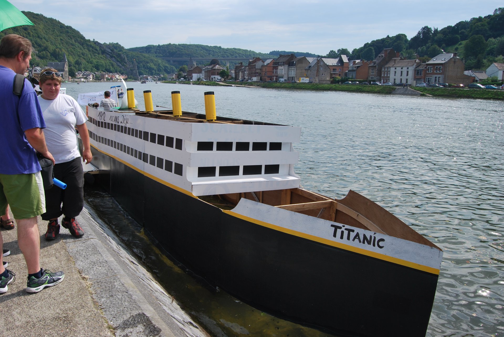 Régate internationale de baignoire Dinant