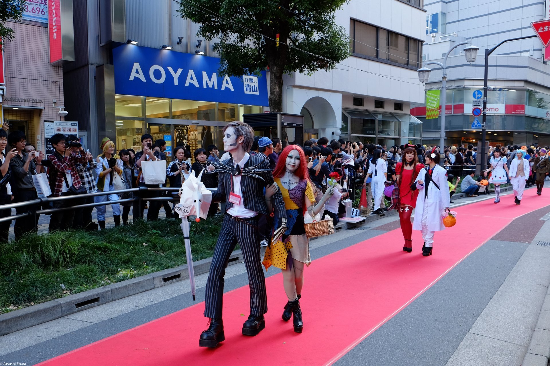 Halloween in Tokyo: Shibuya & Ikebukuro Events - Rental Homes Nearby