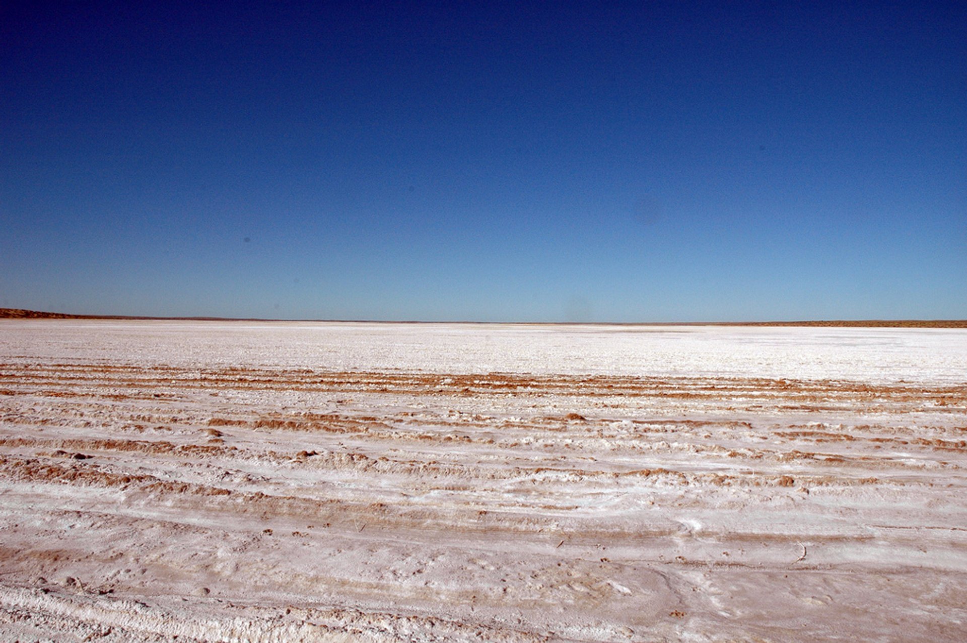 Simpson, o maior deserto de dunas de areia do mundo
