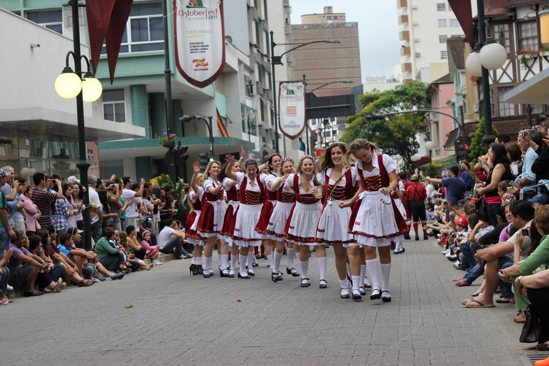 Oktoberfest Blumenau In Brasilien 2021