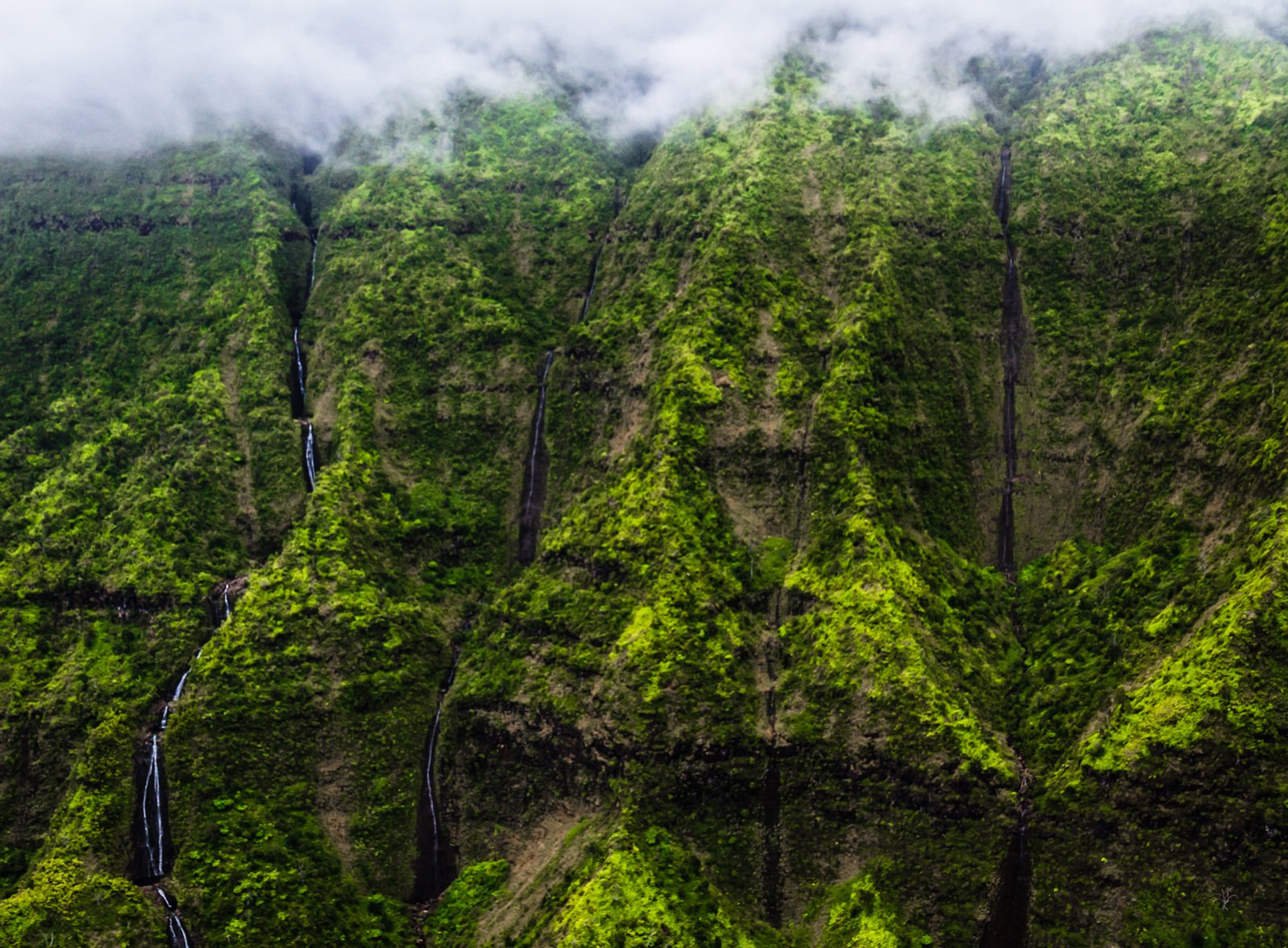 Weeping Wall or Blue Hole