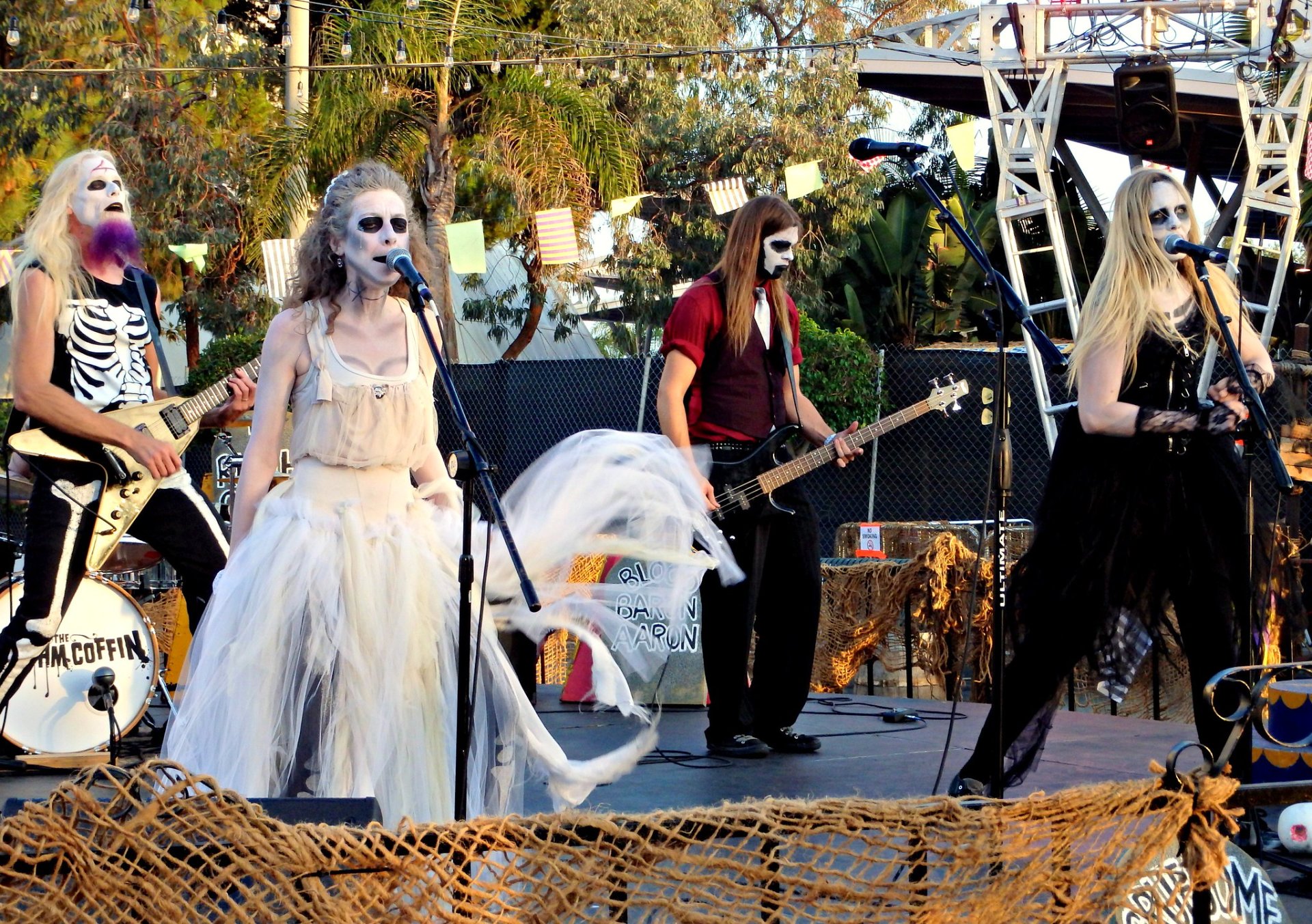 Halloween in Long Beach Events, Parades & Fests 2024 Rove.me