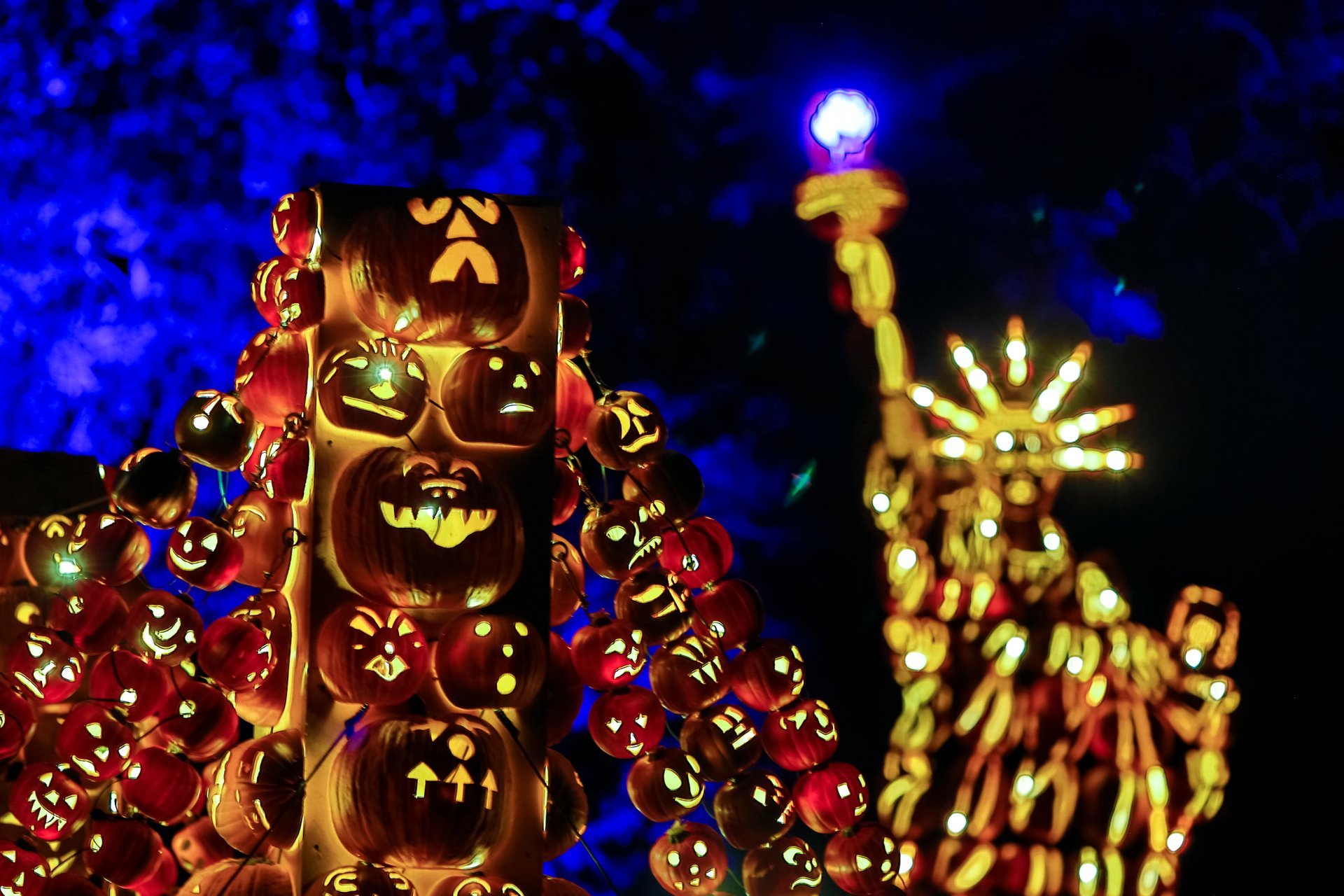 Grand Jack O'Lantern Blaze