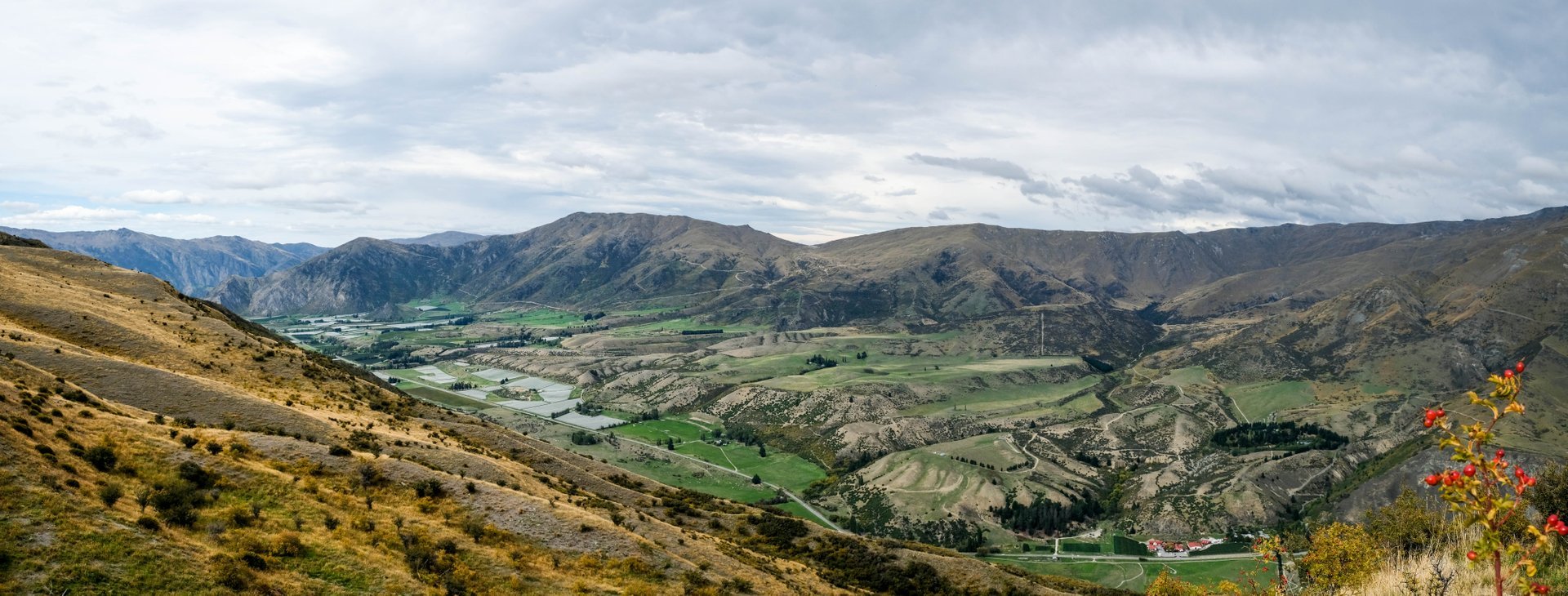 Crown Range Road