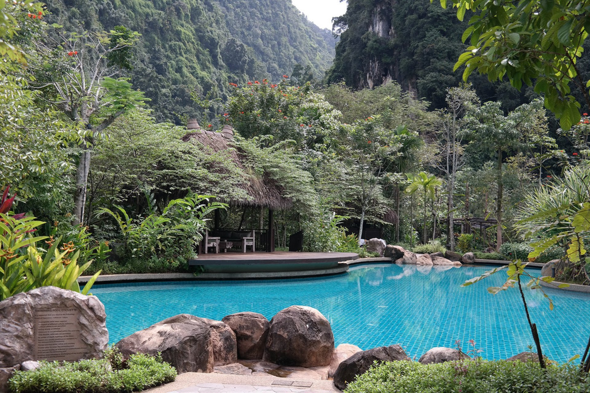 hulu tamu hot springs