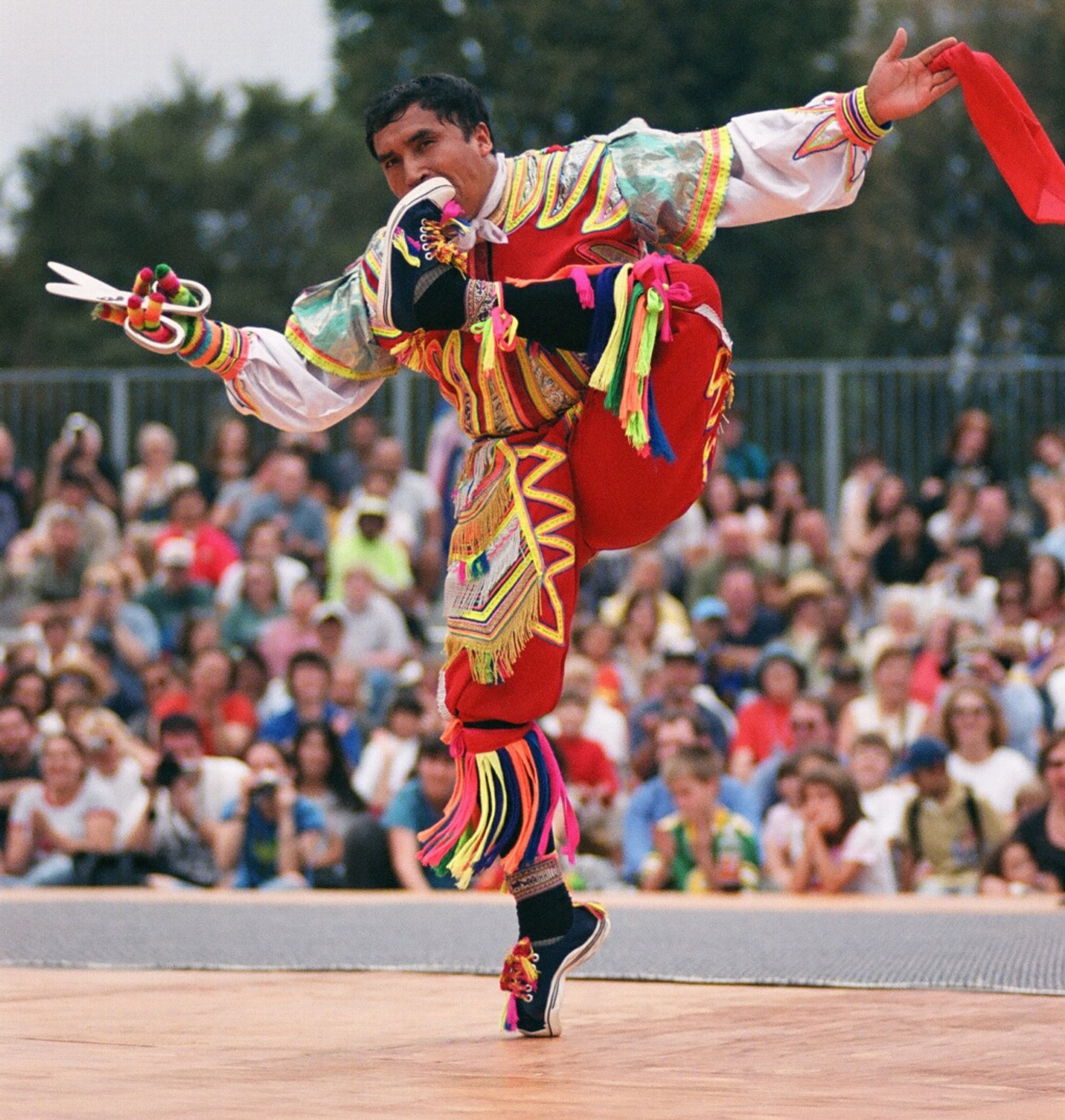 Dança de tesouros ou La Danza de las Tijeras