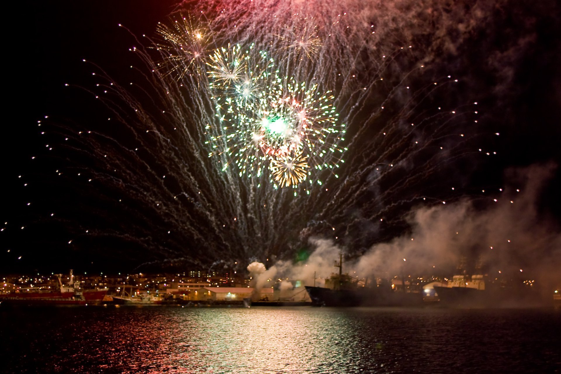 reykjavik fireworks hd