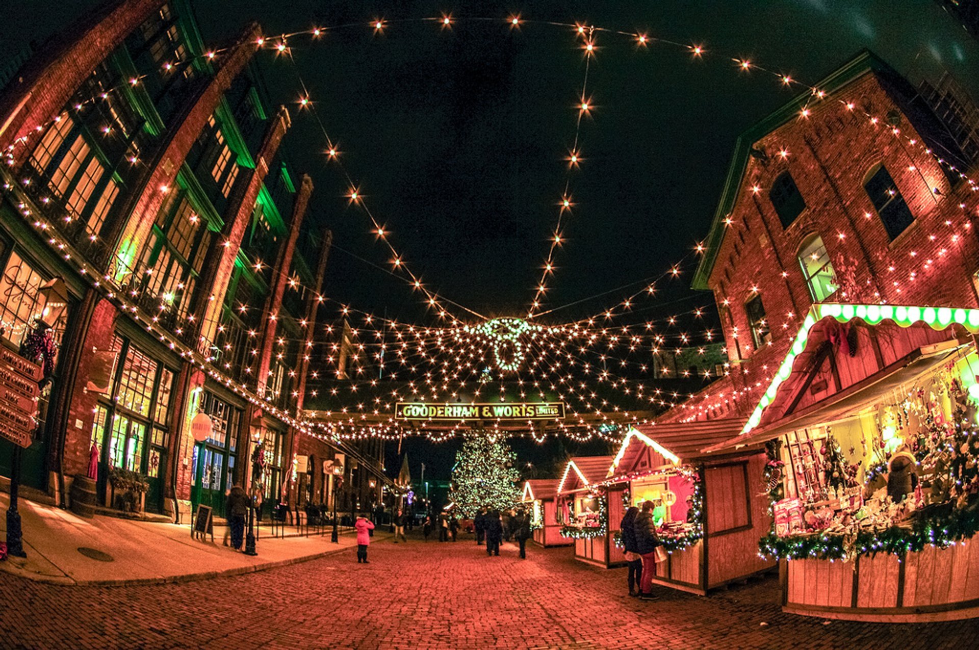 Christmas Lights 2024-2025 in Toronto - Dates