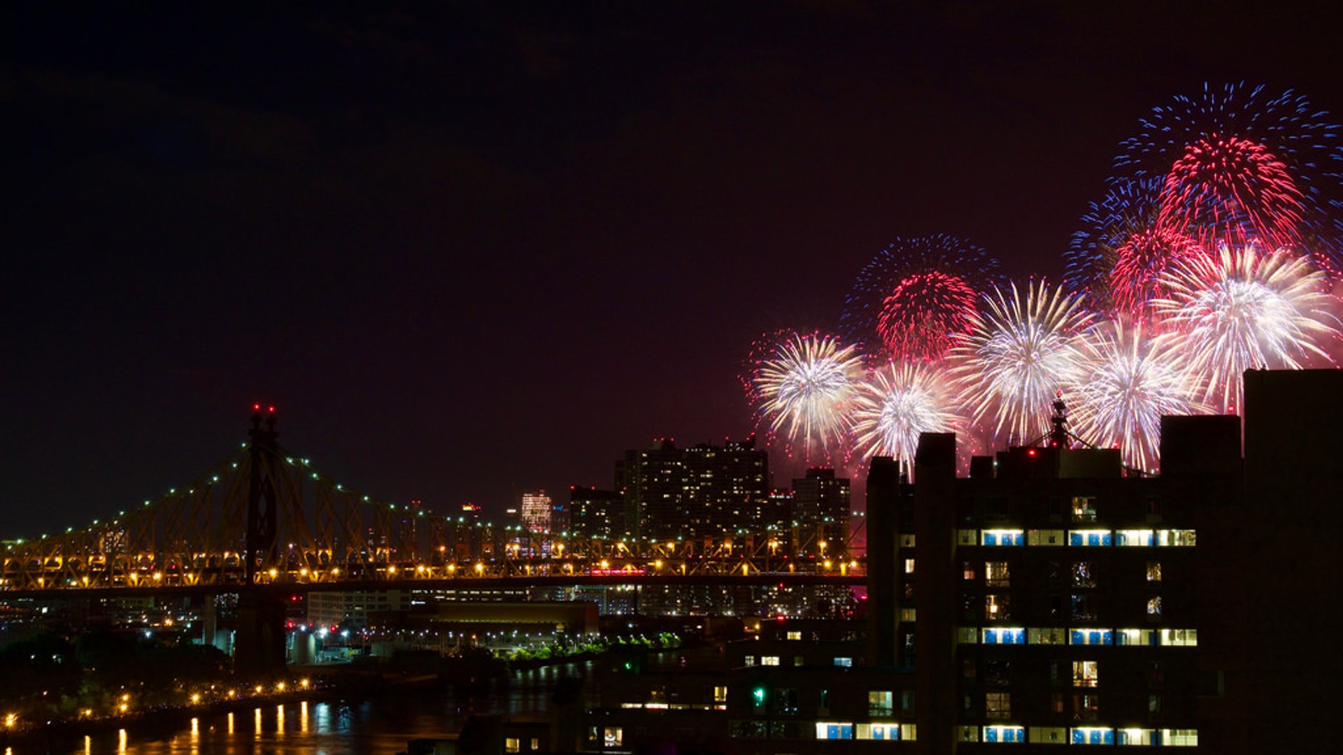 Queima de fogos e desfile de 4 de julho em Nova York