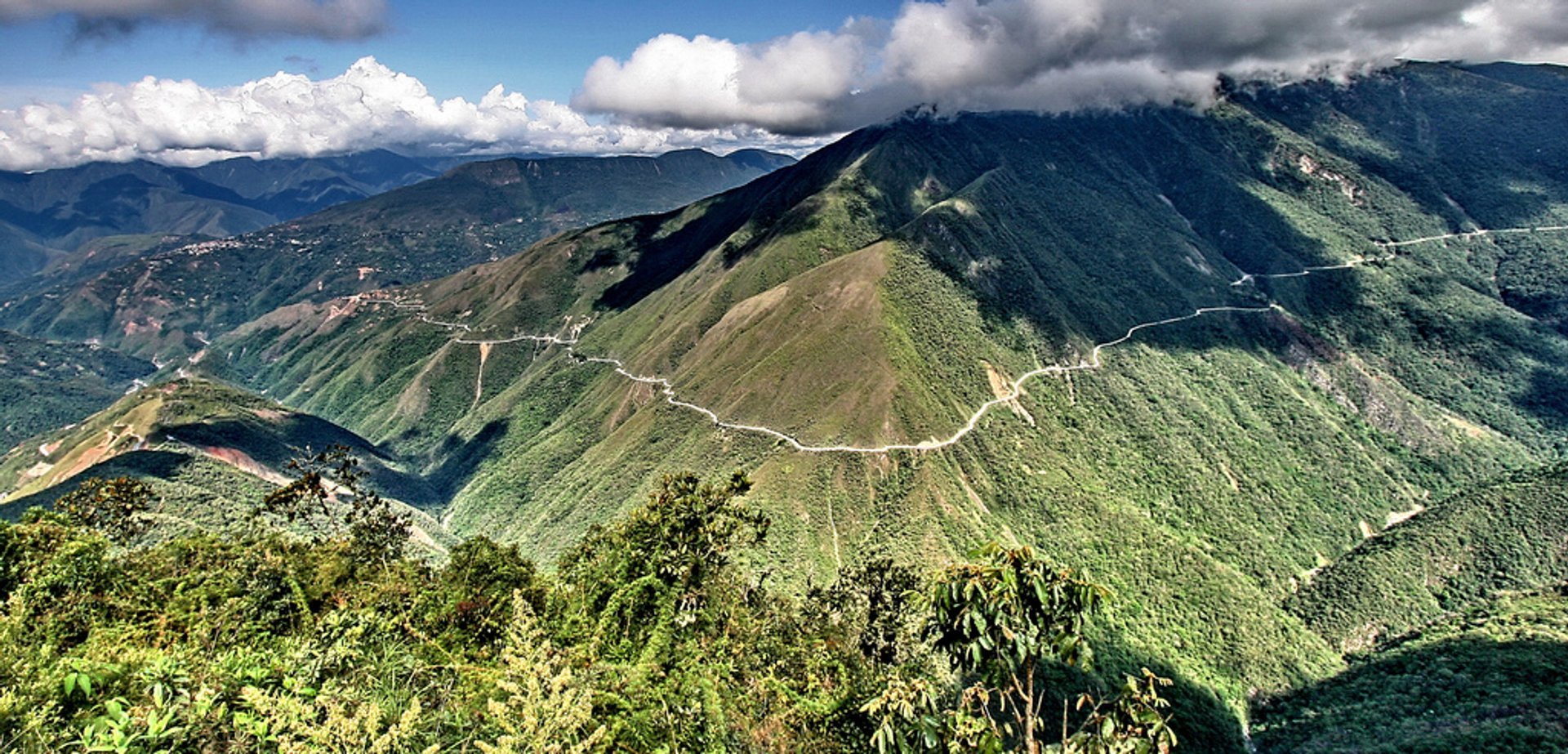 A Estrada da Morte (Camino a los Yungas)