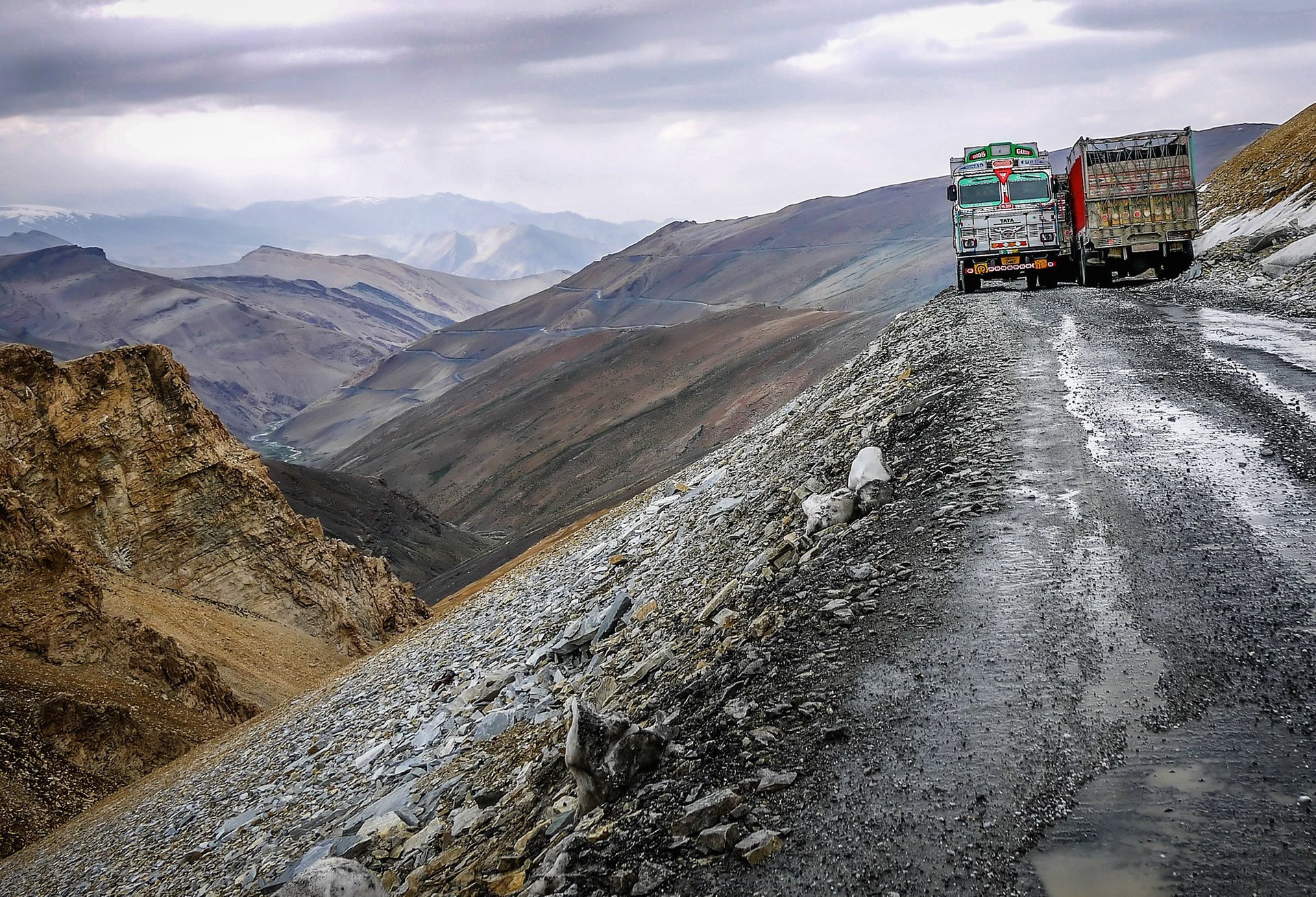 Leh–Manali Highway