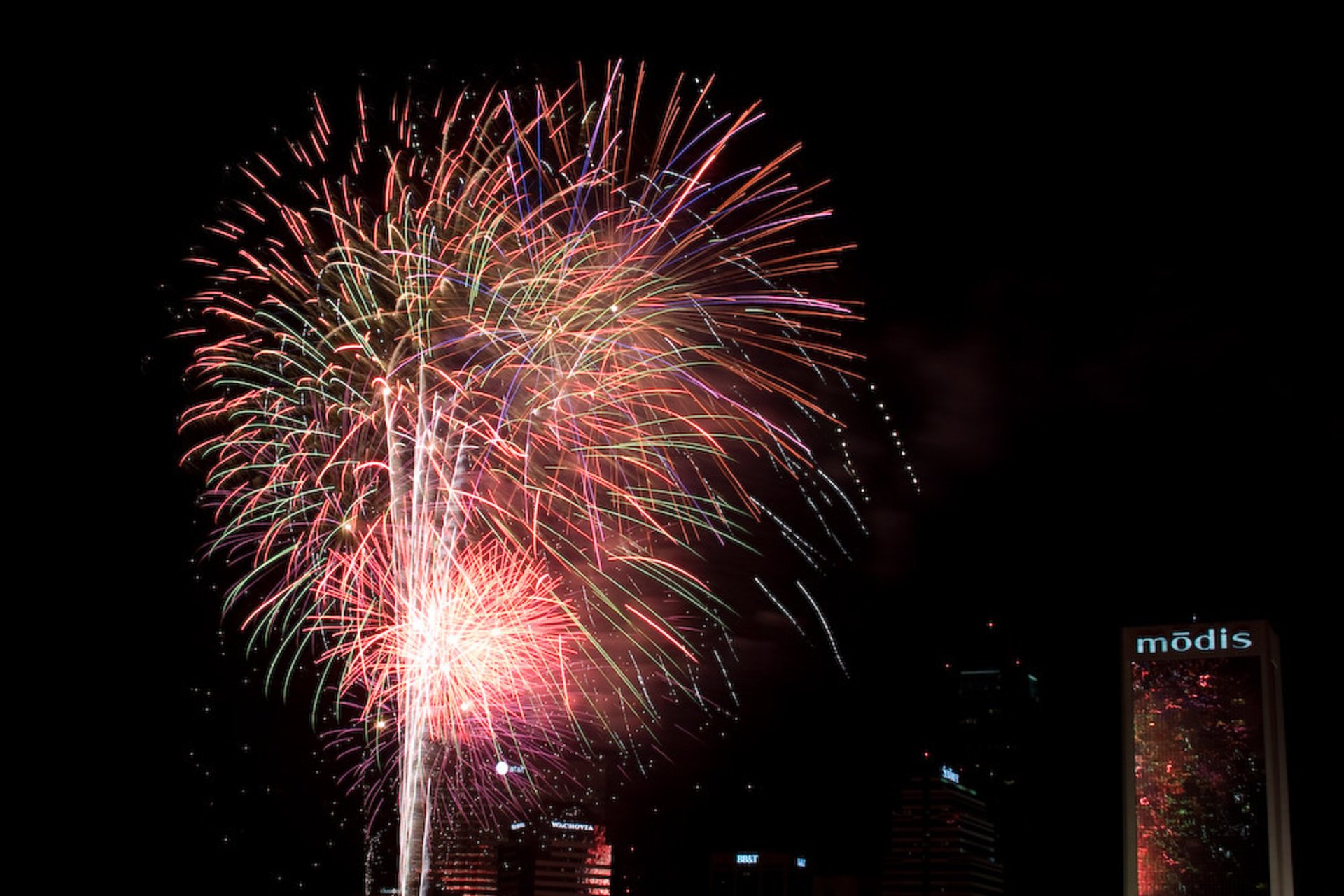 Fogos de artifício, jogos pirotécnicos para celebrar o ano novo ou