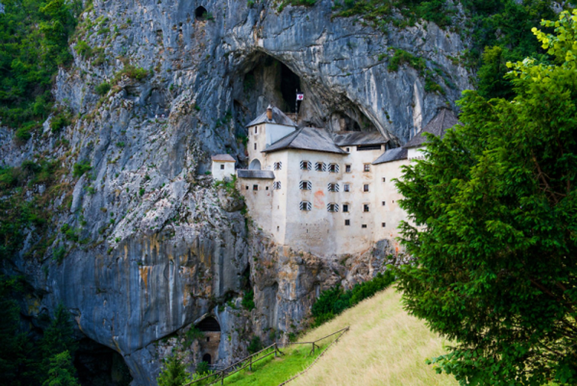 Karstic Caves