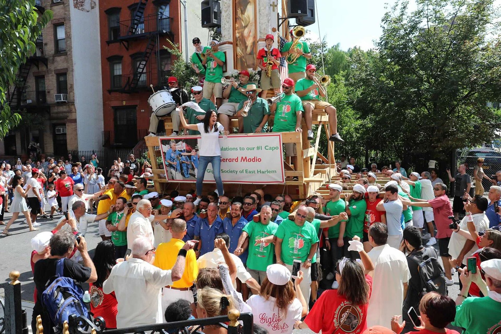 Festa do Giglio de East Harlem