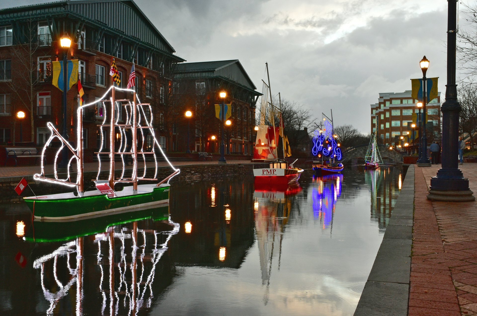 Luci di Natale vicino a Maryland